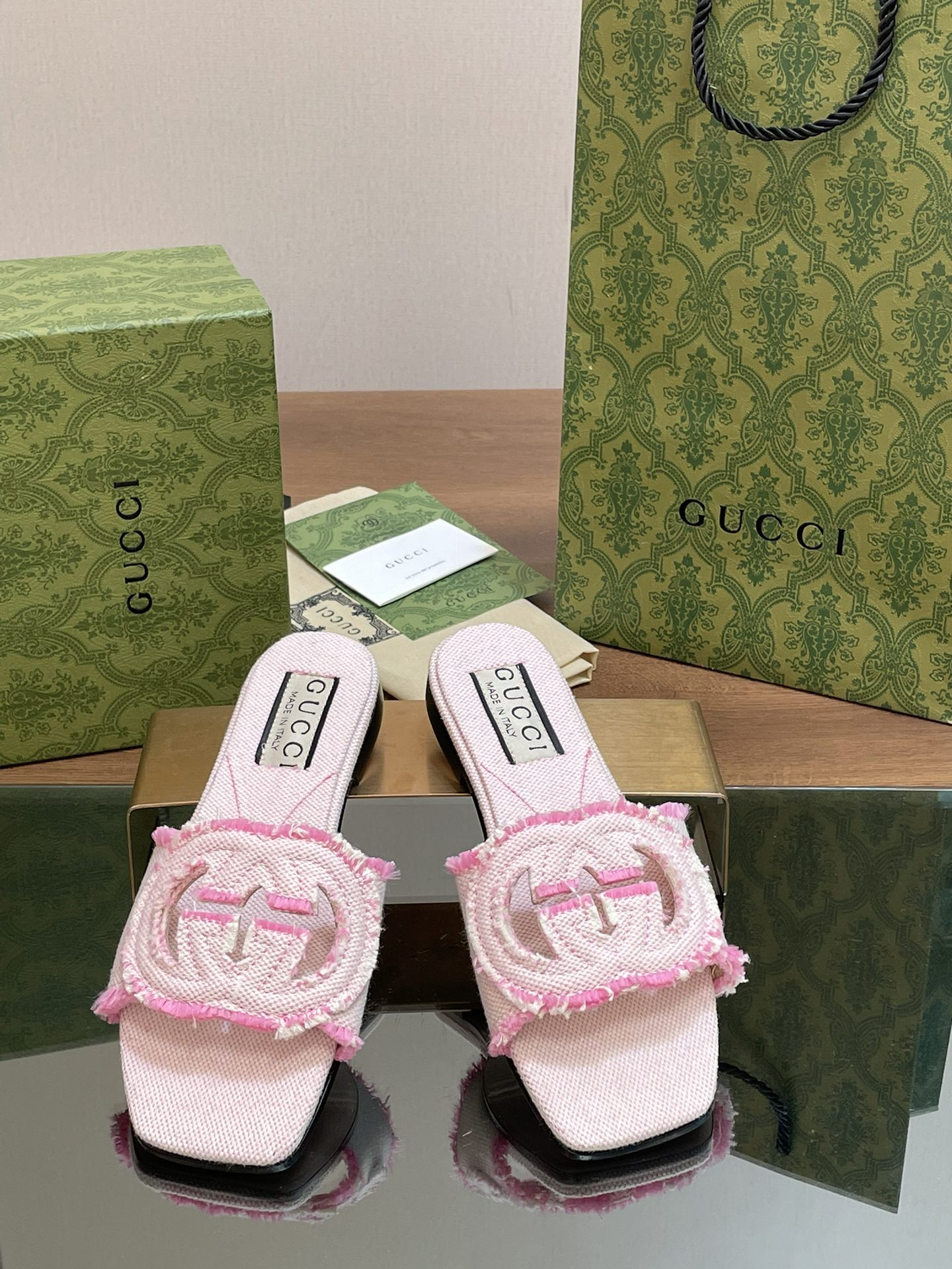 UA Gvc*1 WOMEN