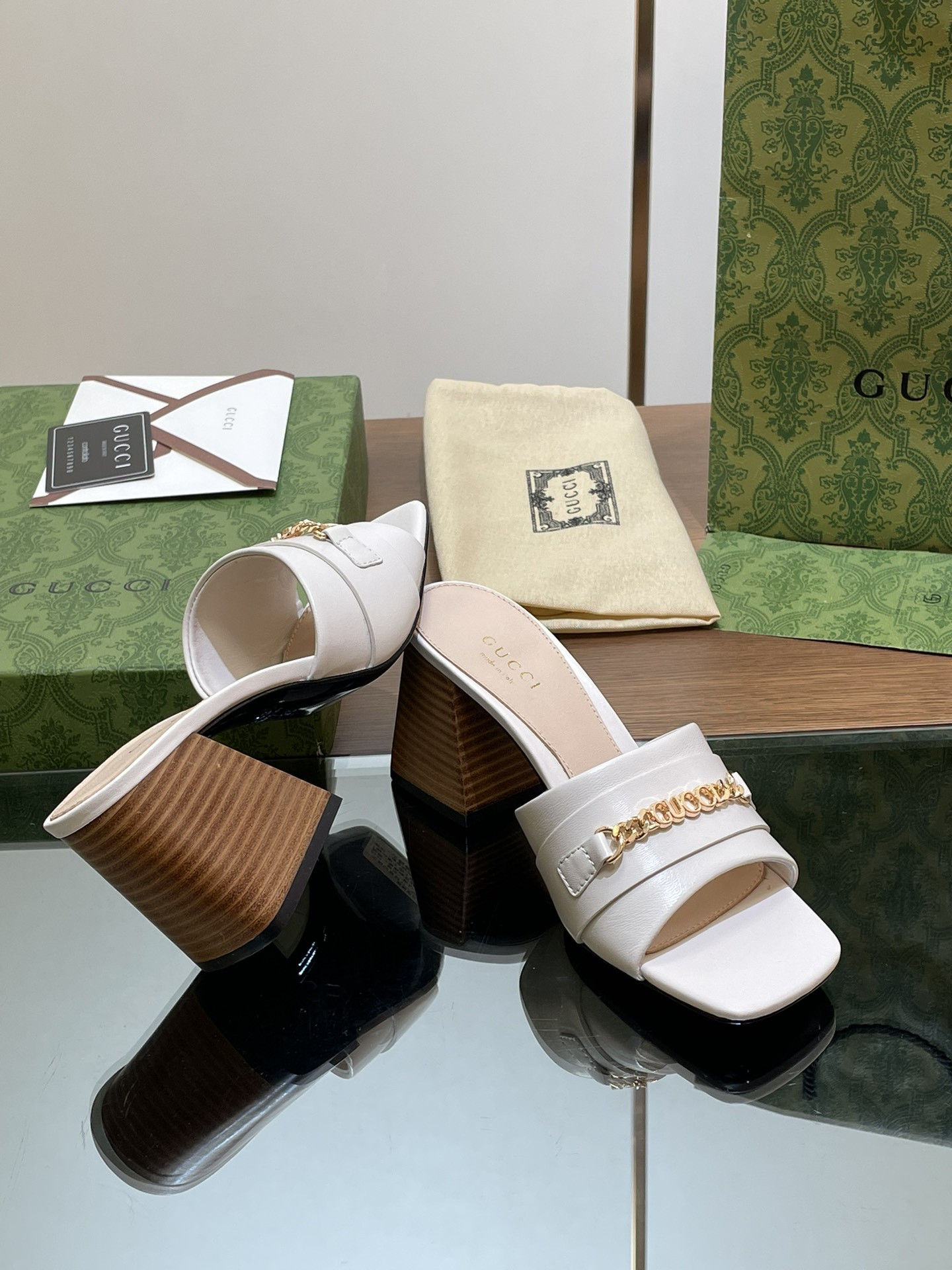 UA Gvc*1 SIGNORIA SLIDE SANDAL