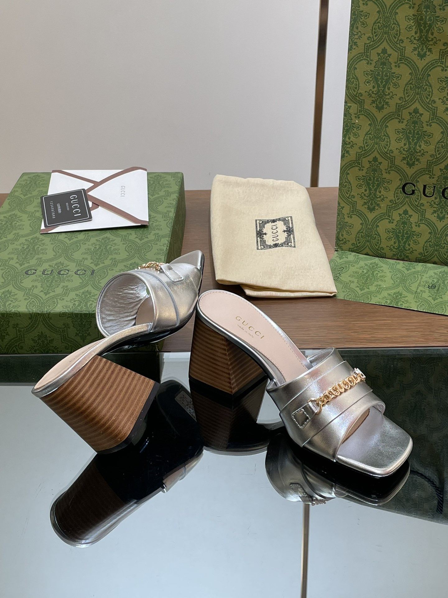 UA Gvc*1 SIGNORIA SLIDE SANDAL
