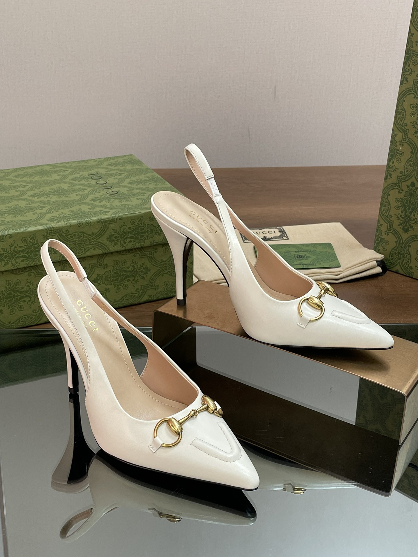 UA Gvc*1 WOMEN