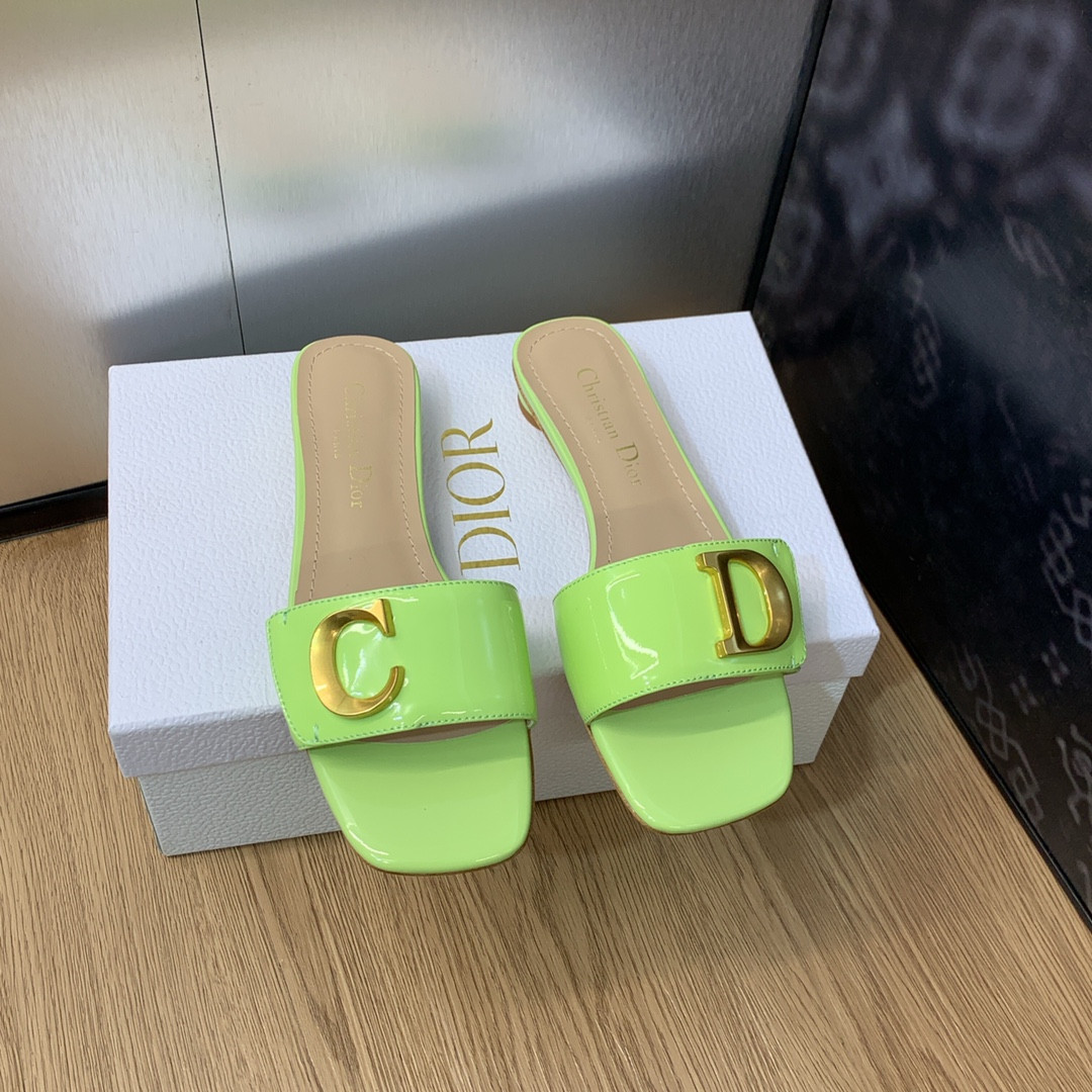 UA D10r Or C