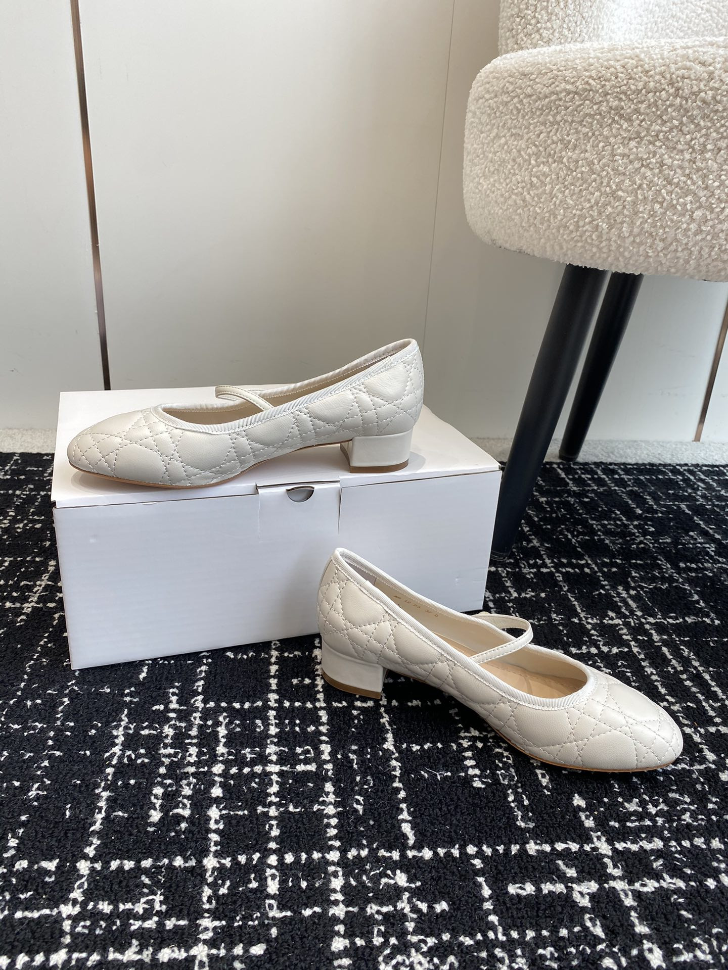 UA D10r Ballet Pump White