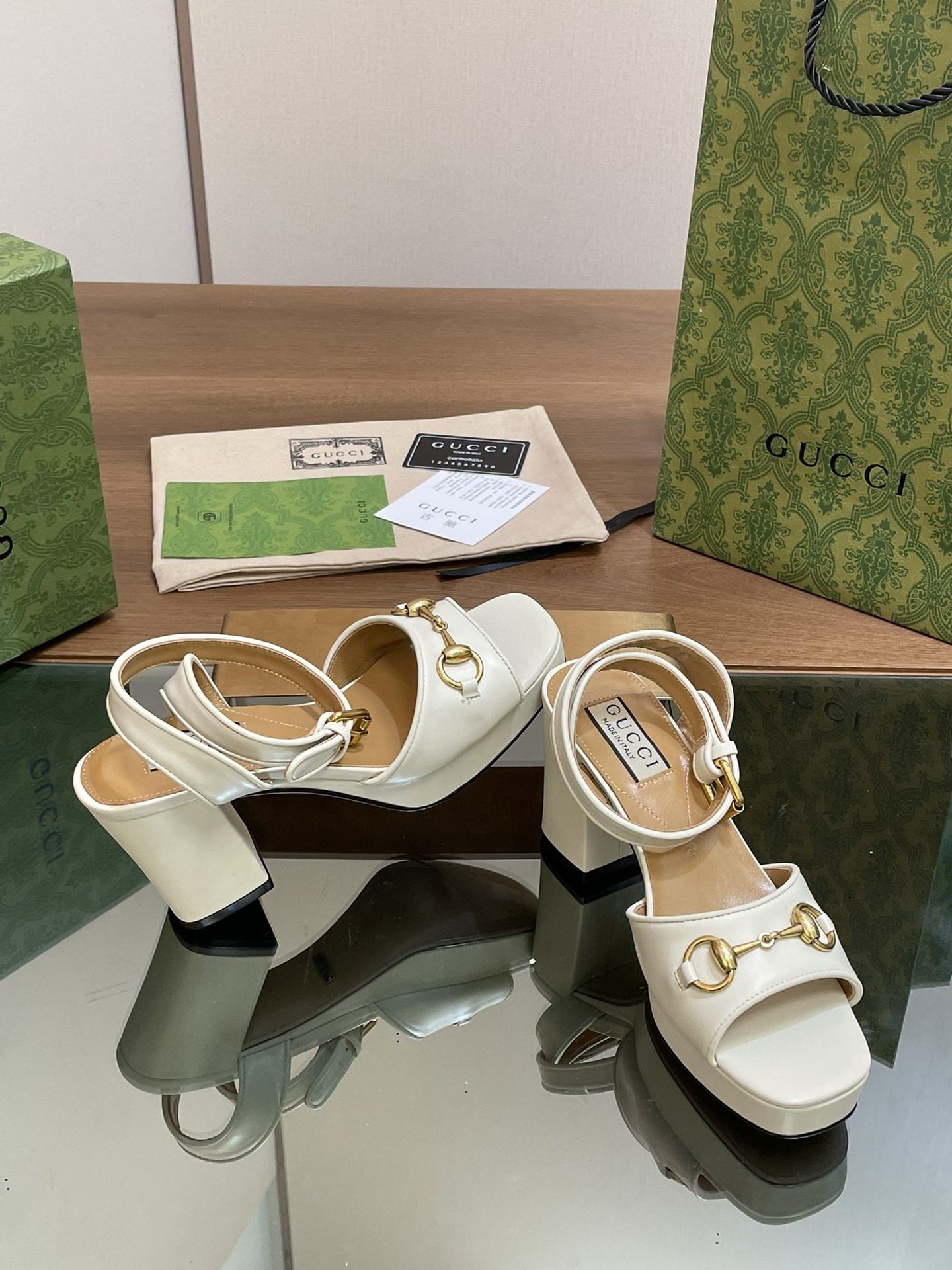 UA Gvc*1 HORSEBIT PLATFORM SANDAL