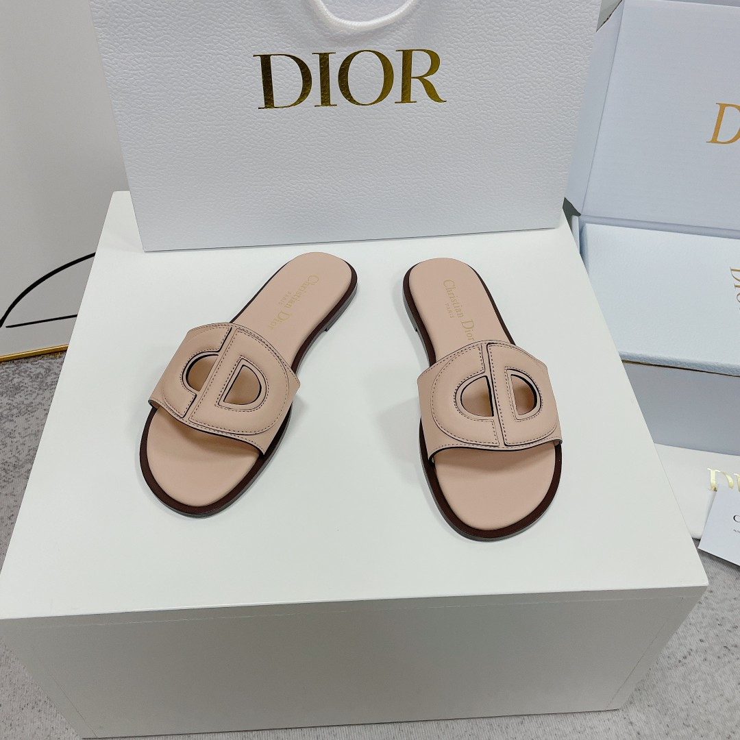 UA D10r D-Club Slide