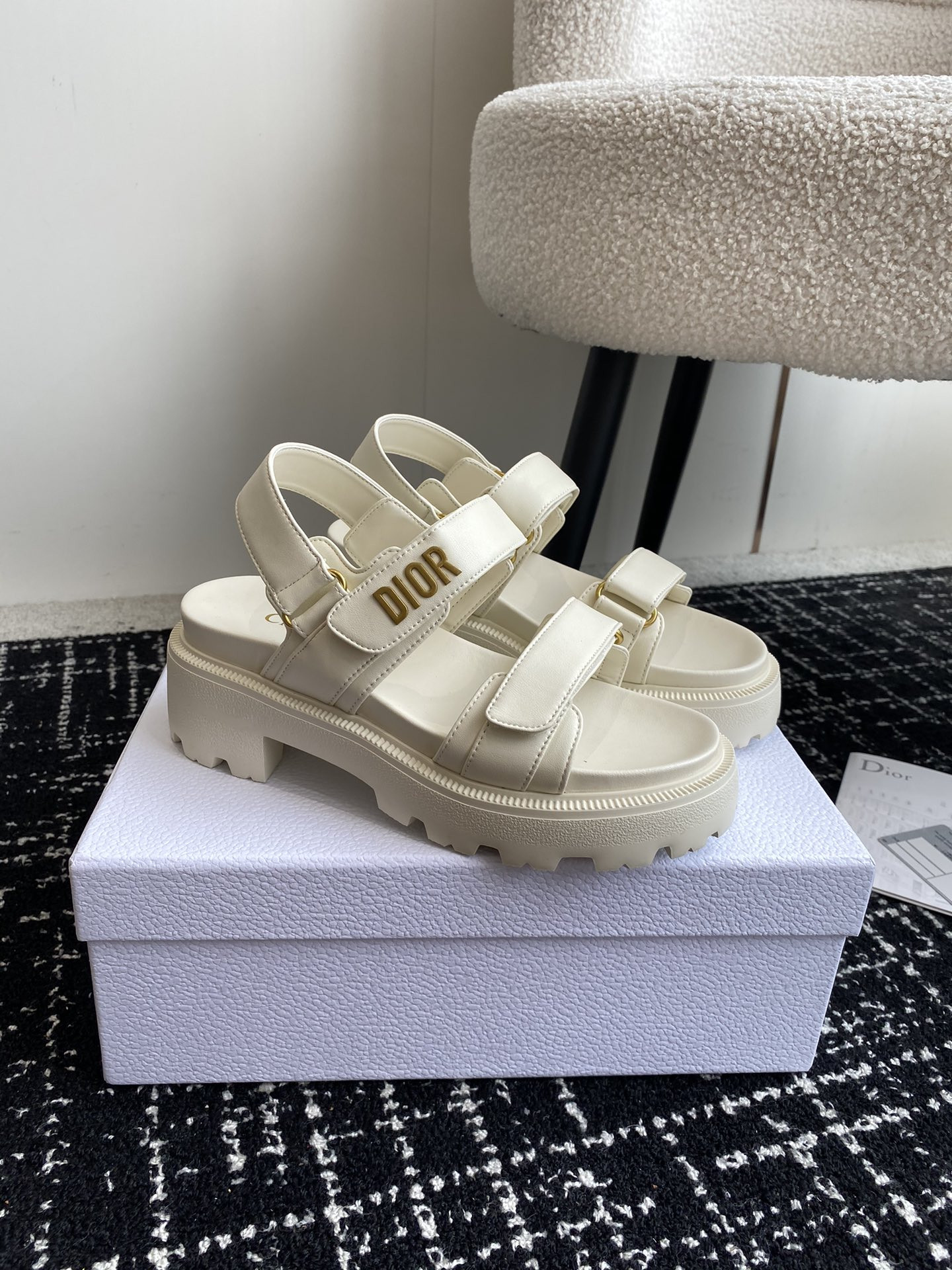 UA D10ract Platform Sandal White