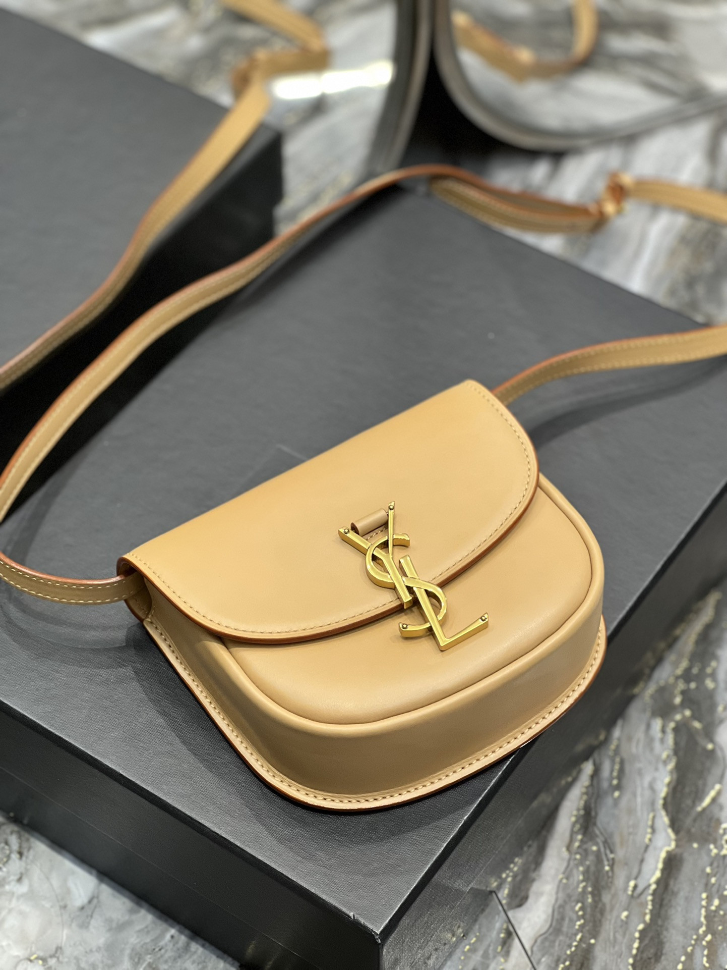 Y51 KAIA SMALL SATCHEL IN SMOOTH LEATHER 7.2 X 6.1 X 2.1 INCHES