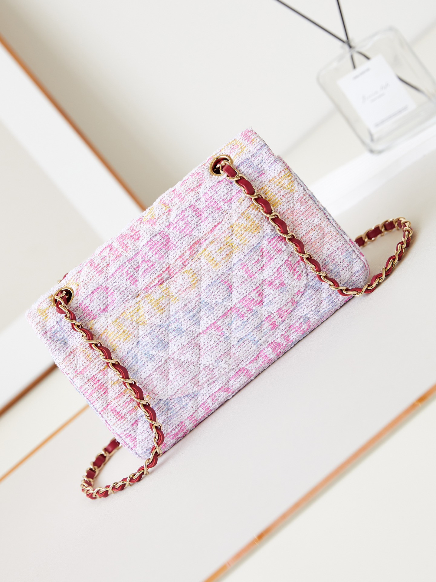Ch**el Quilted Pink Multicolor Tweed Rectangular Flap Bag 14.5 × 23 × 6 cm