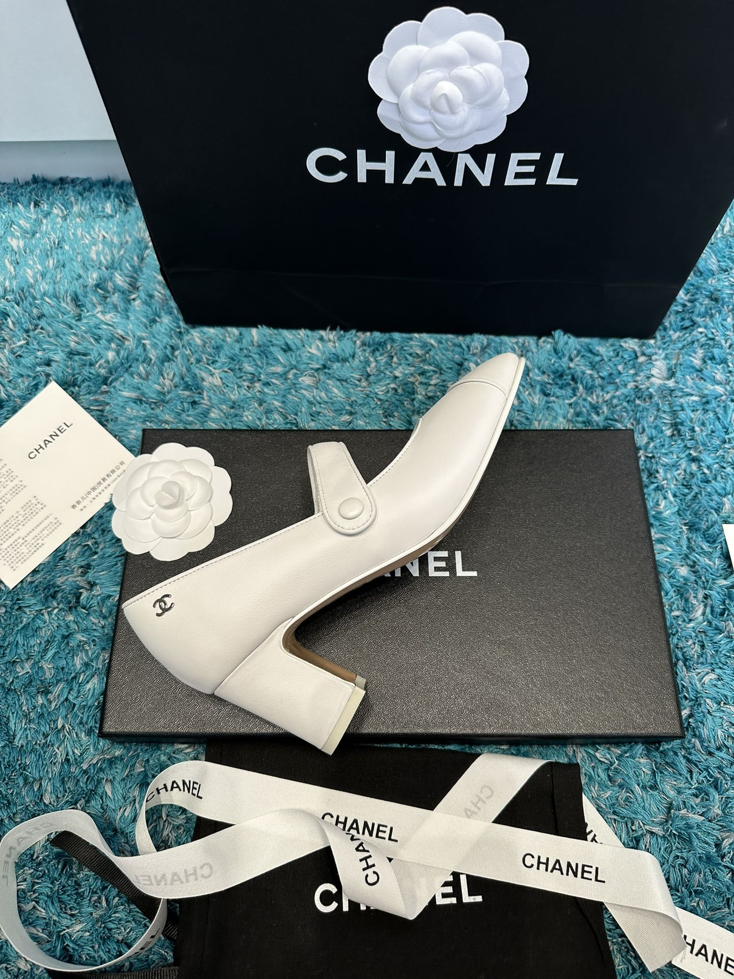 UA Ch**el MARY JANES Pump
