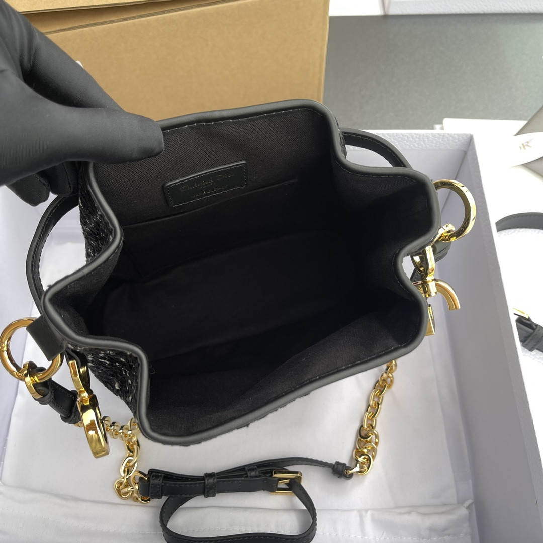 D10r Amber Black  24.5×25×11cm