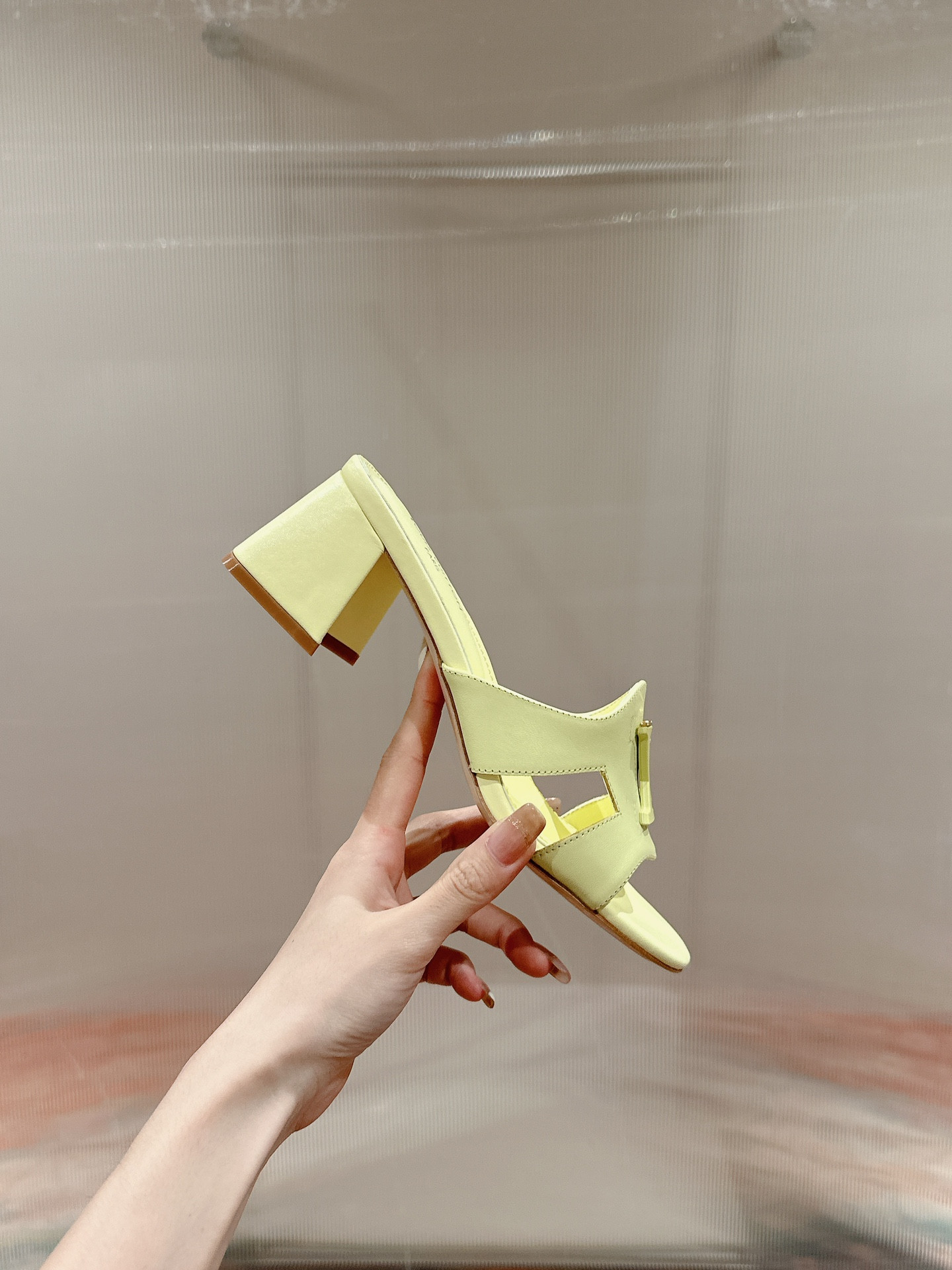 UA LV Heeled Mule