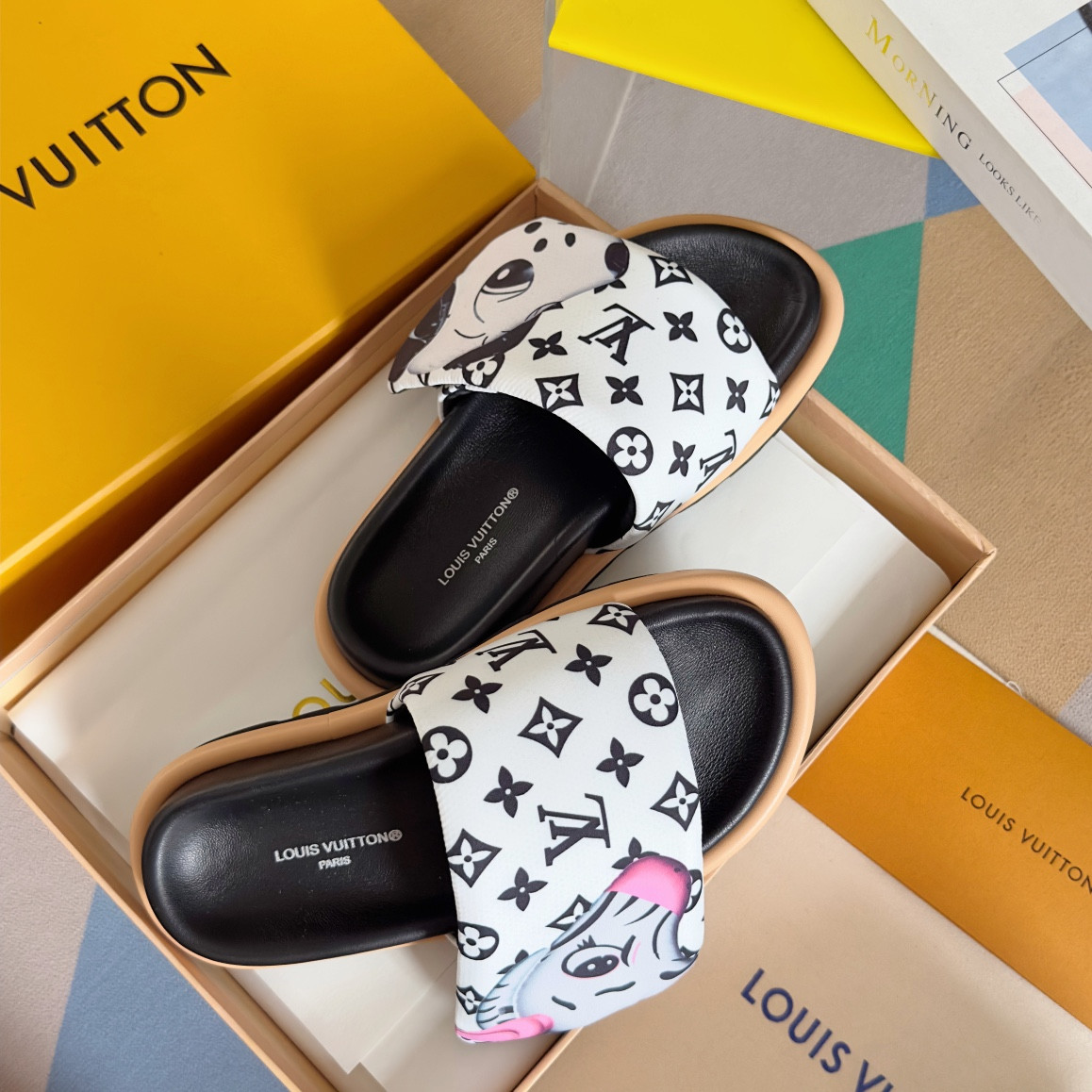 LV Pool Pillow Flat Comfort Mule