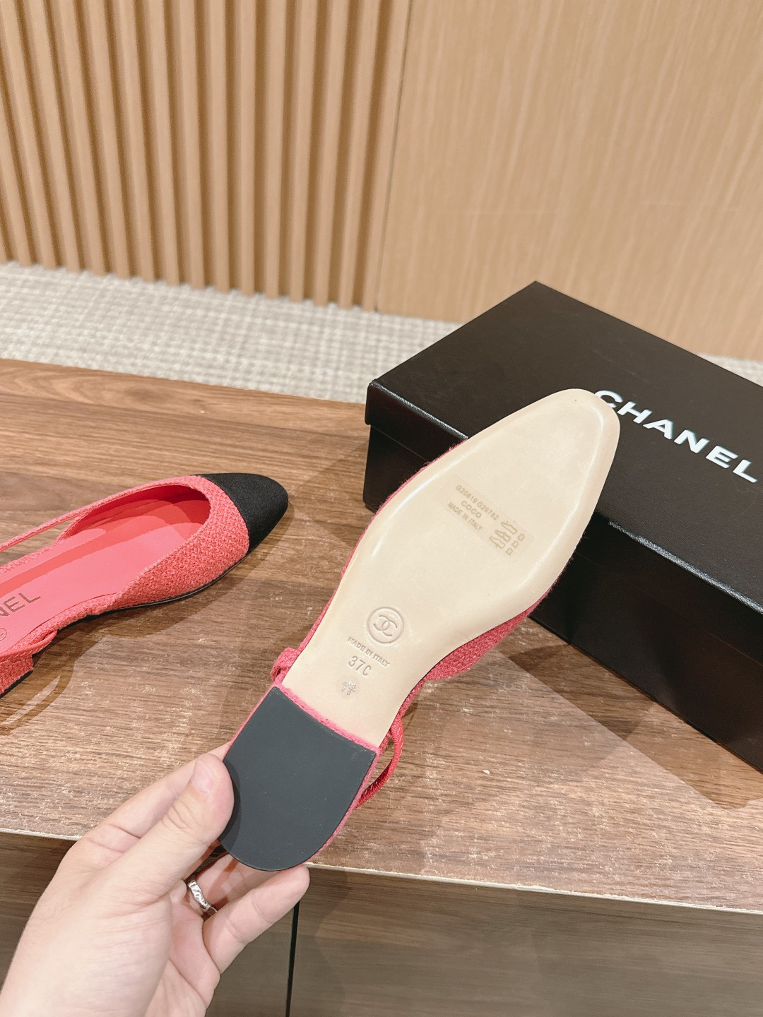 UA Ch**el SLINGBACKS FLAT