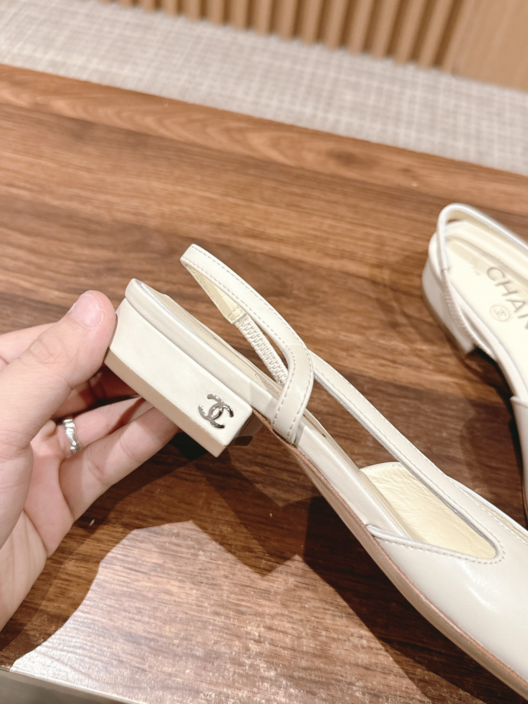 UA Ch**el SLINGBACKS FLAT