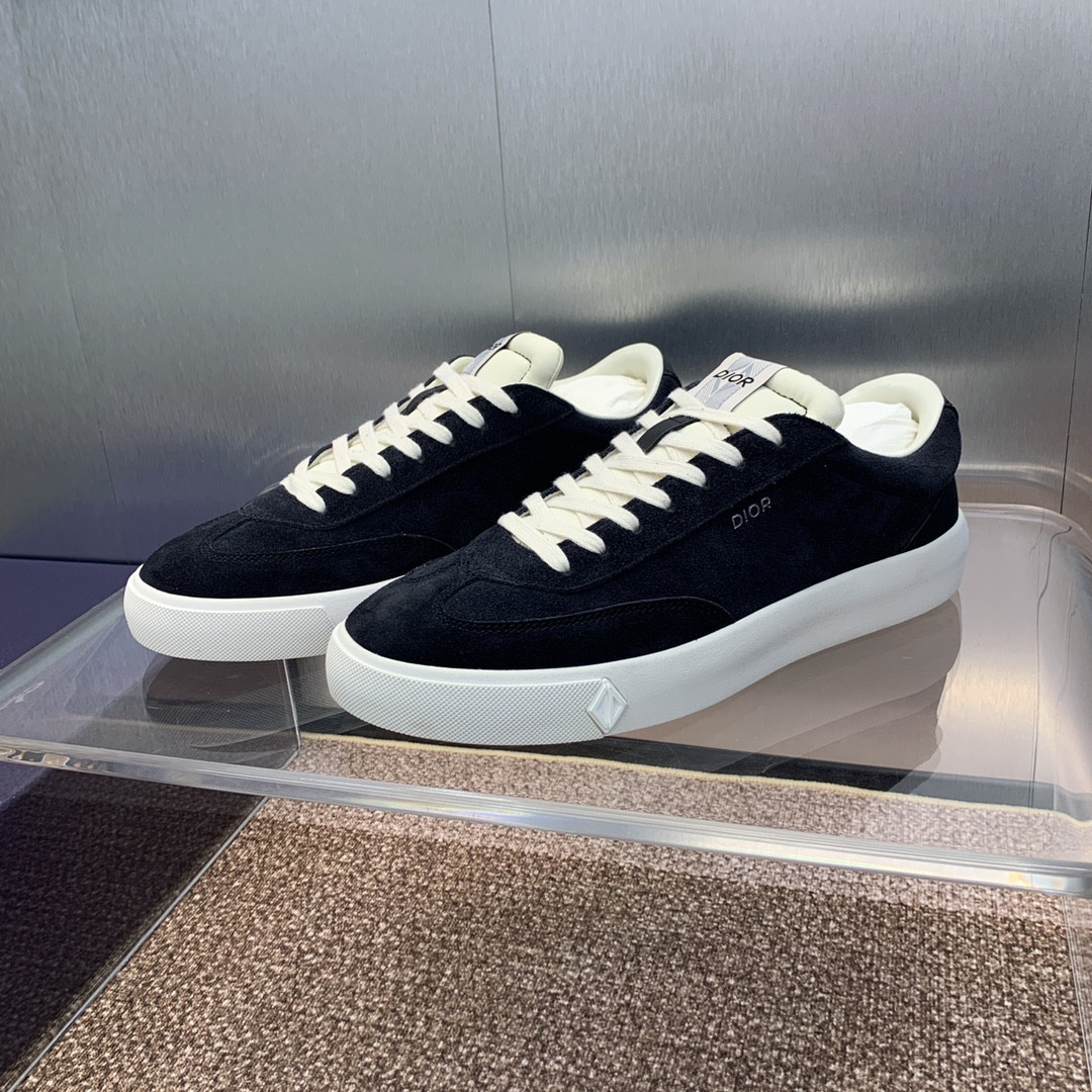 UA D10r B101 Sneaker