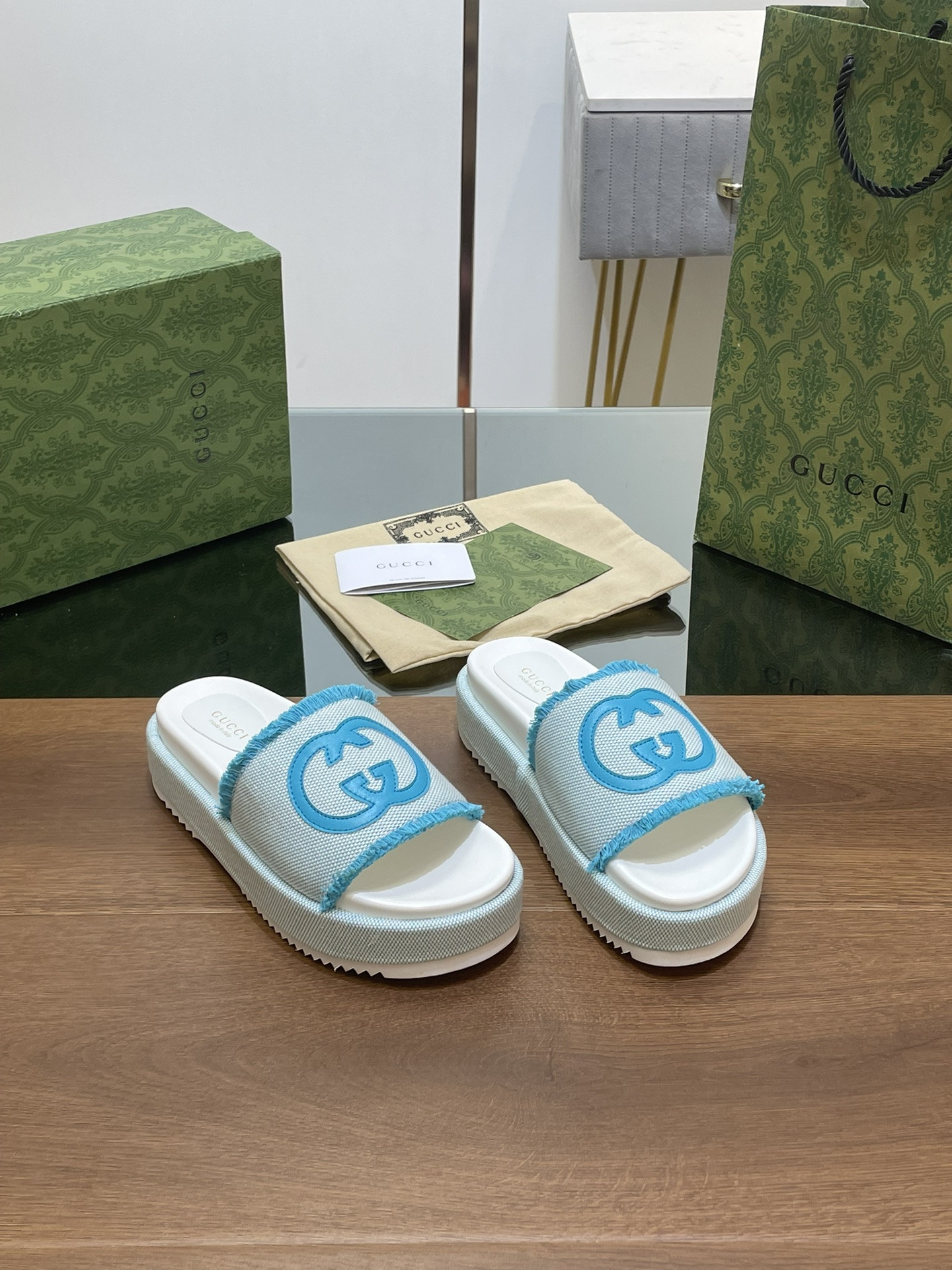UA Gvc*1 WOMEN