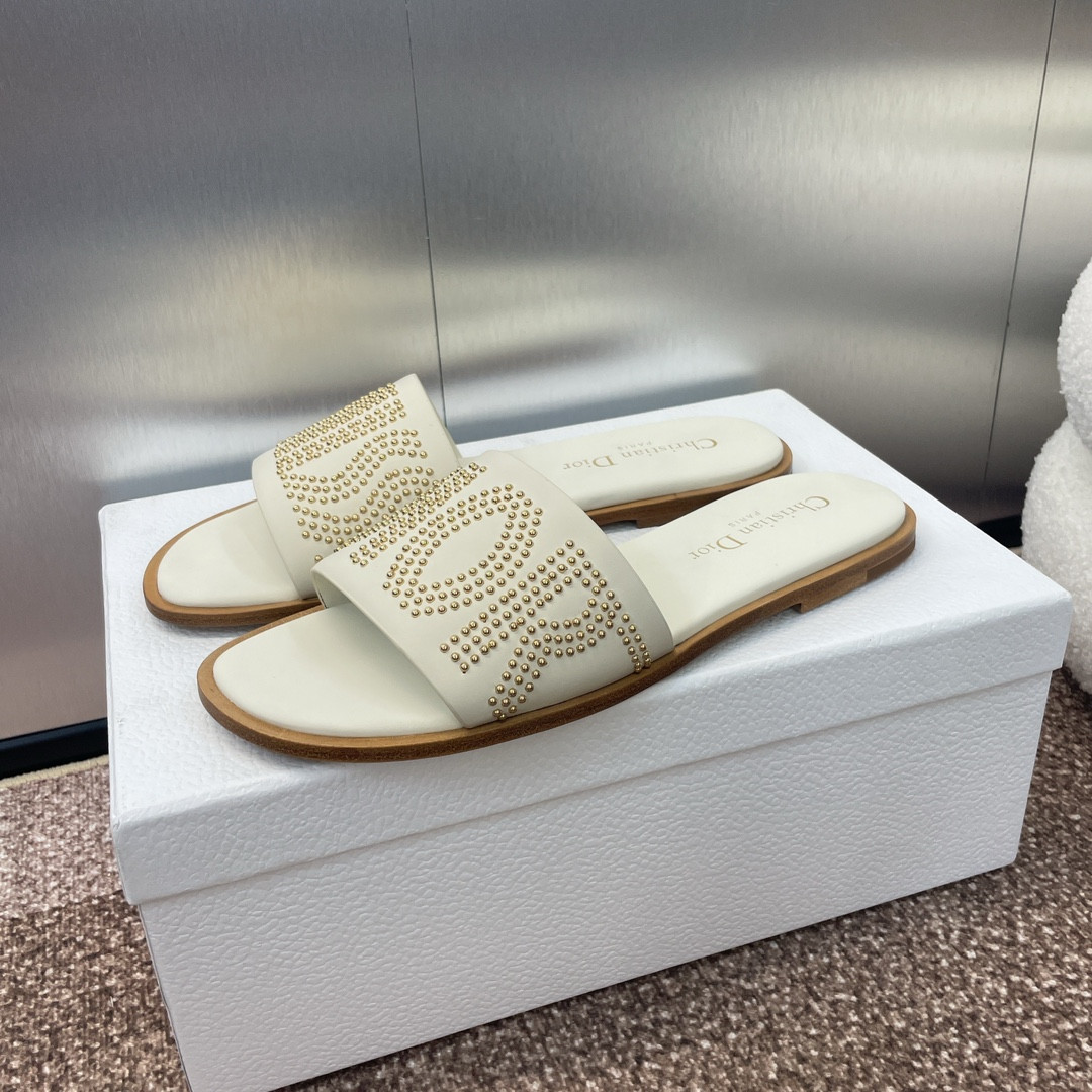UA D10r Dway Slide