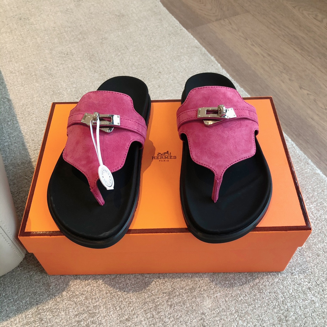 UA H**me5 Empire Sandal