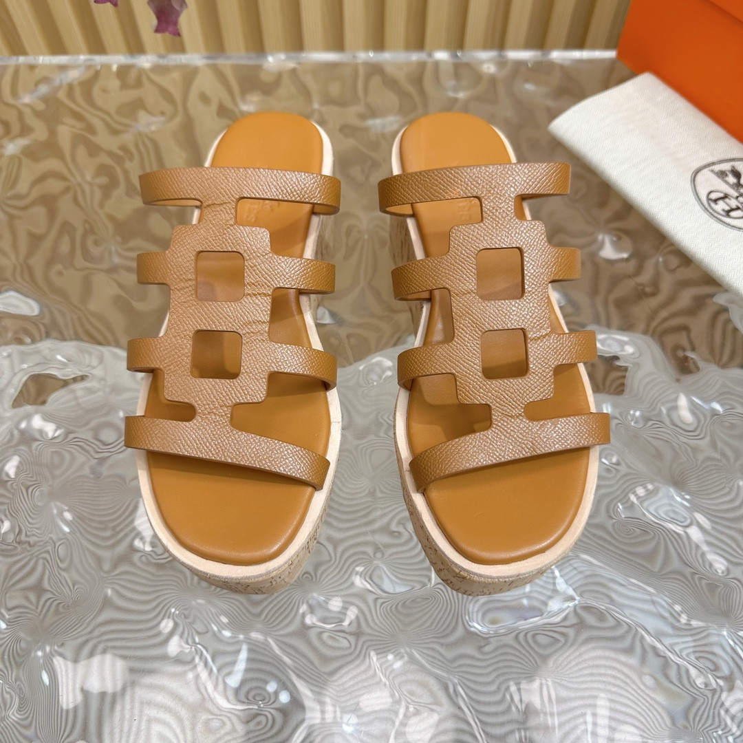 UA H**me5 Isabella 30 sandal