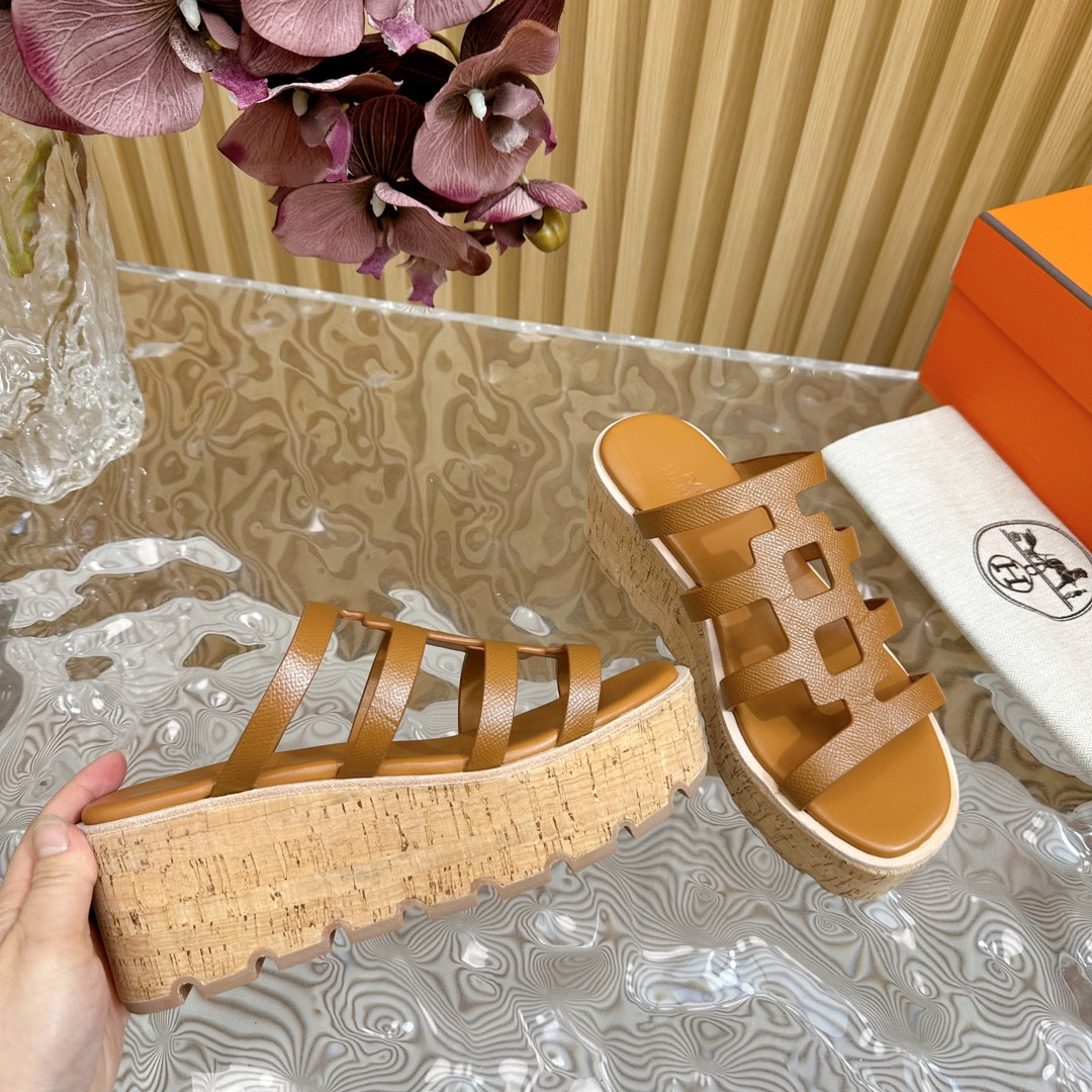 UA H**me5 Isabella 30 sandal