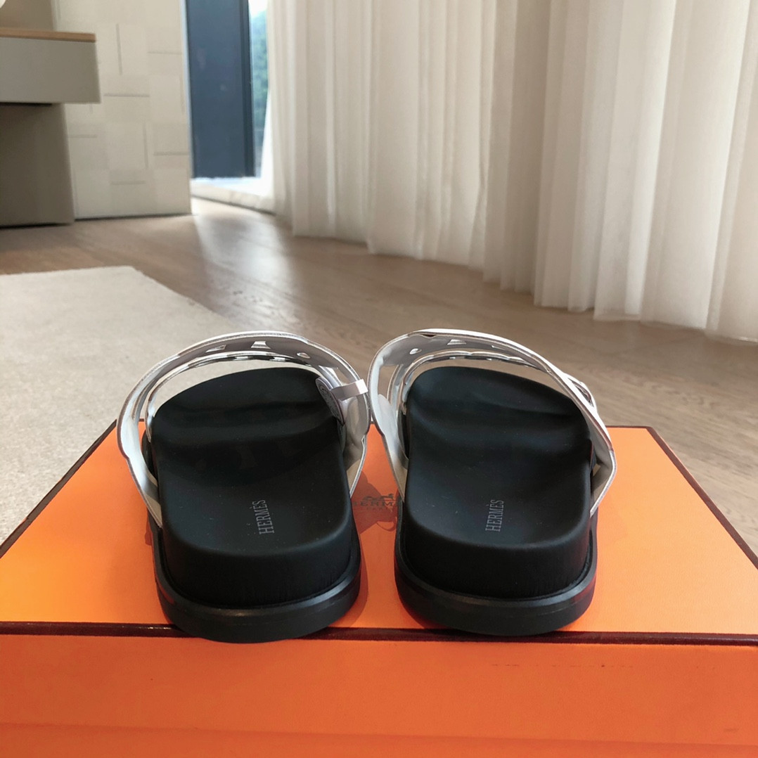 UA H**me5 Extra sandal