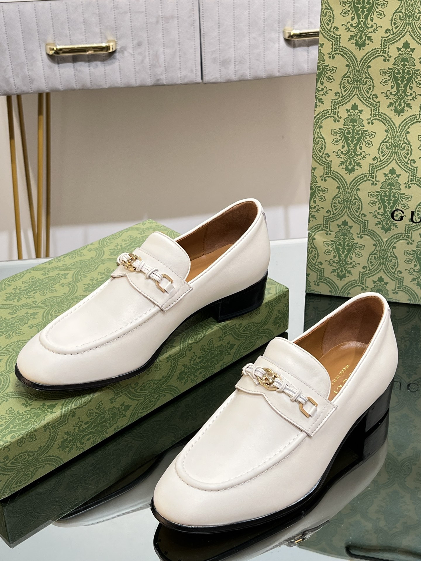 UA Gvc*1 INTERLOCKING G LOAFER