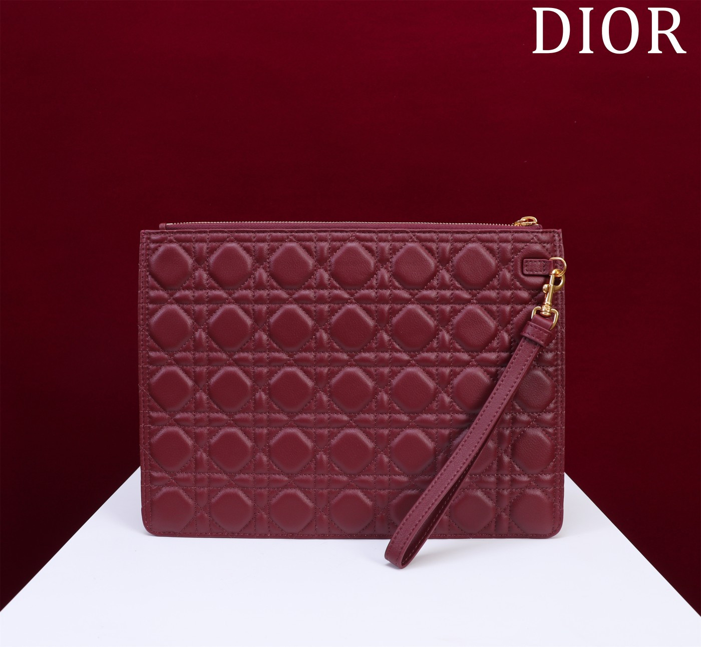 Large D10r Caro Daily Pouch 30 x 21.5 cm