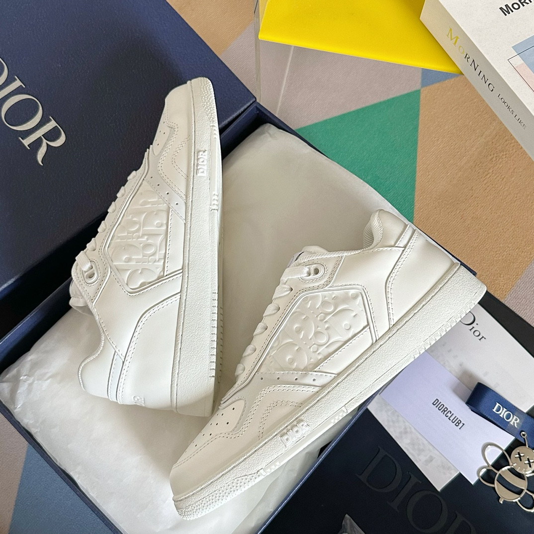 UA D10r B27 Sneaker