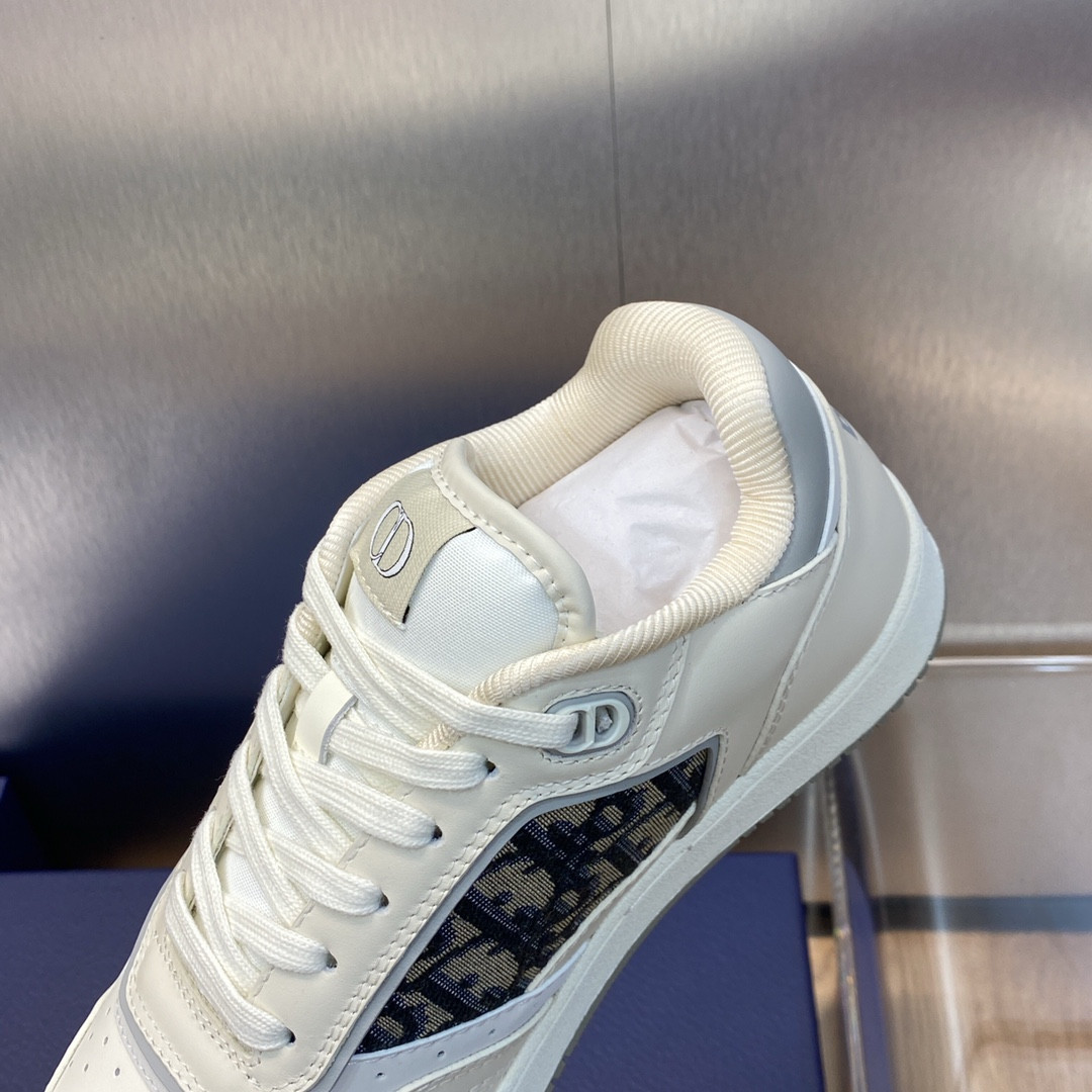 UA D10r B27 Sneaker