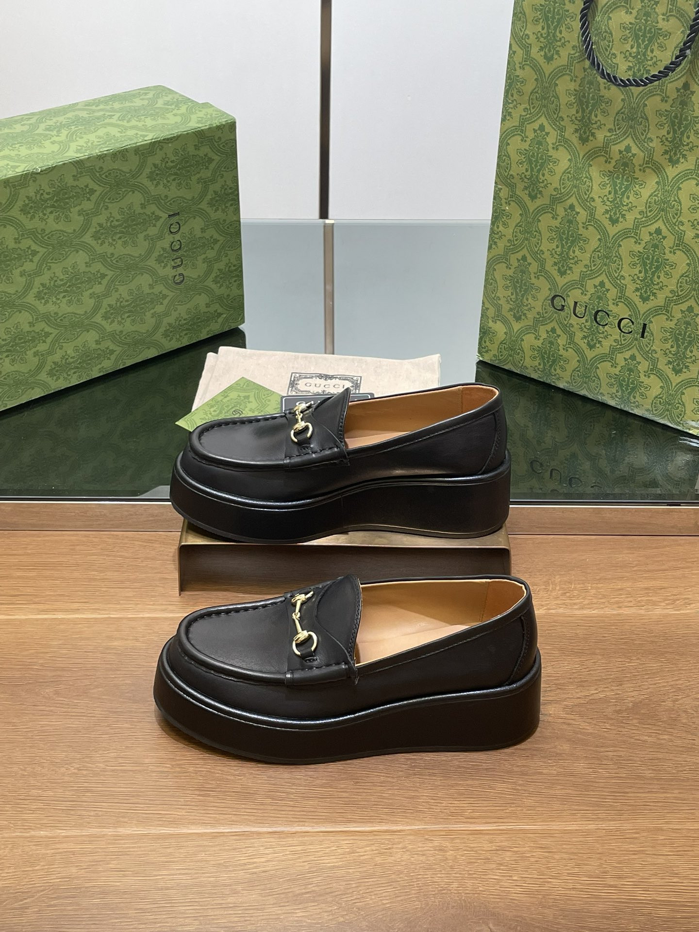 UA Gvc*1 HORSEBIT WEDGE LOAFER
