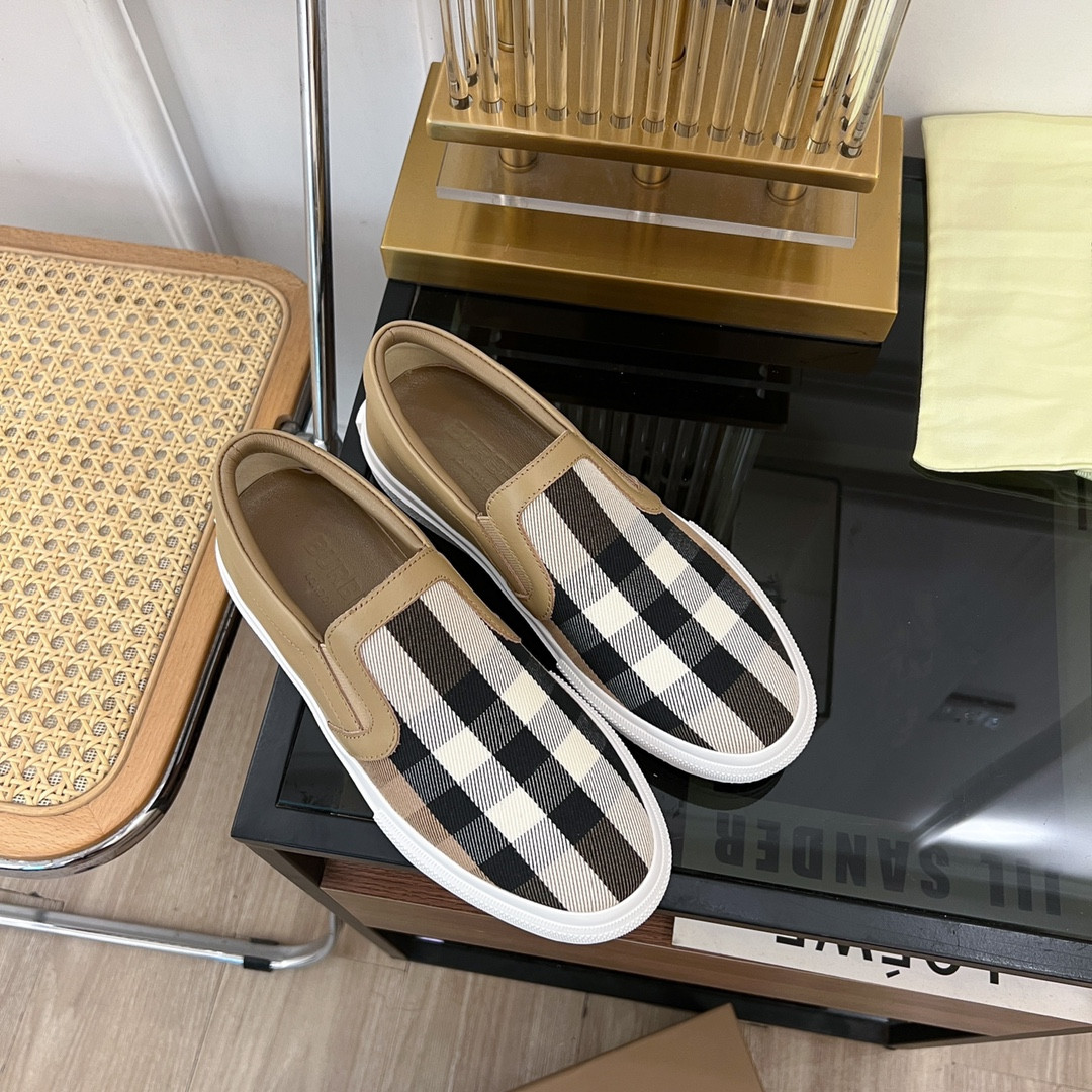 UA Bv*b*rry Slip On Sneakers