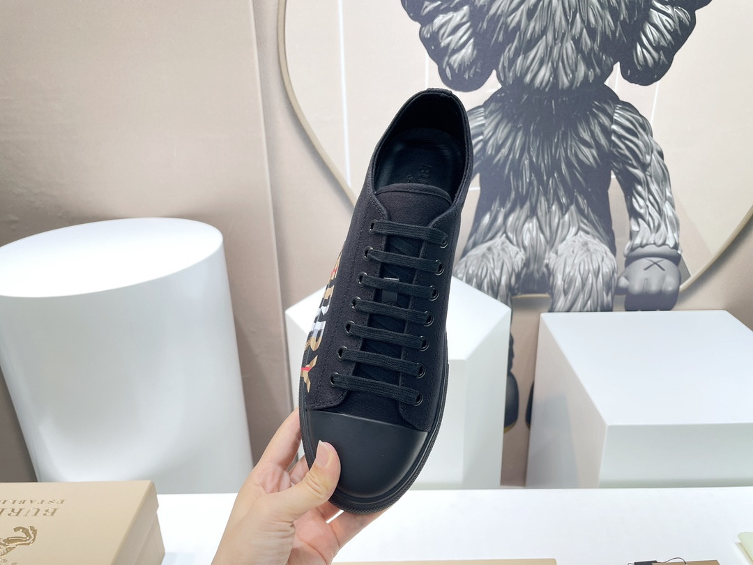 UA Bv*b*rry Sneakers