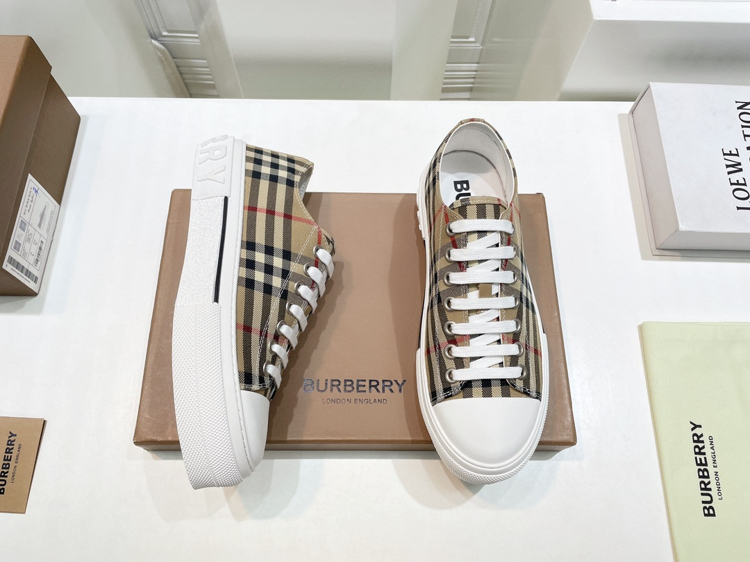 UA Bv*b*rry Check Sneakers