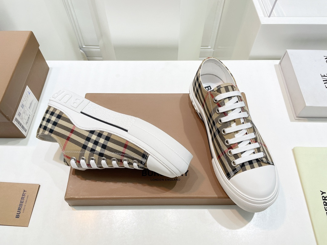 UA Bv*b*rry Check Sneakers