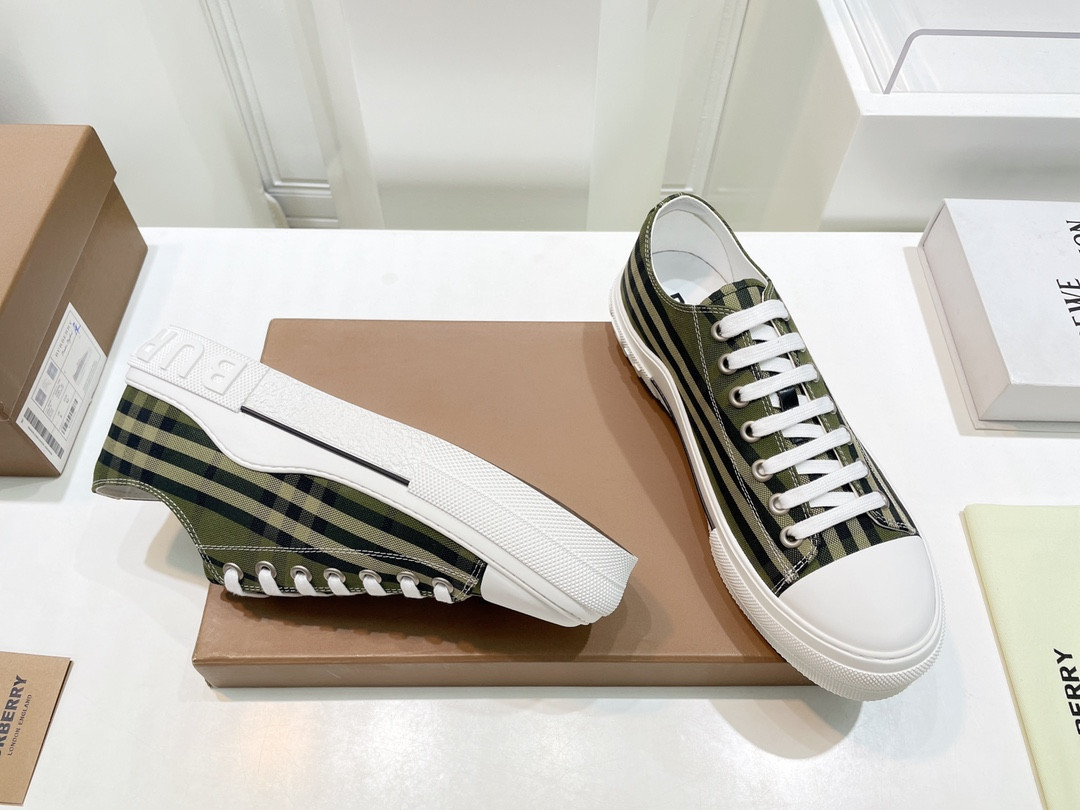 UA Bv*b*rry Check Sneakers