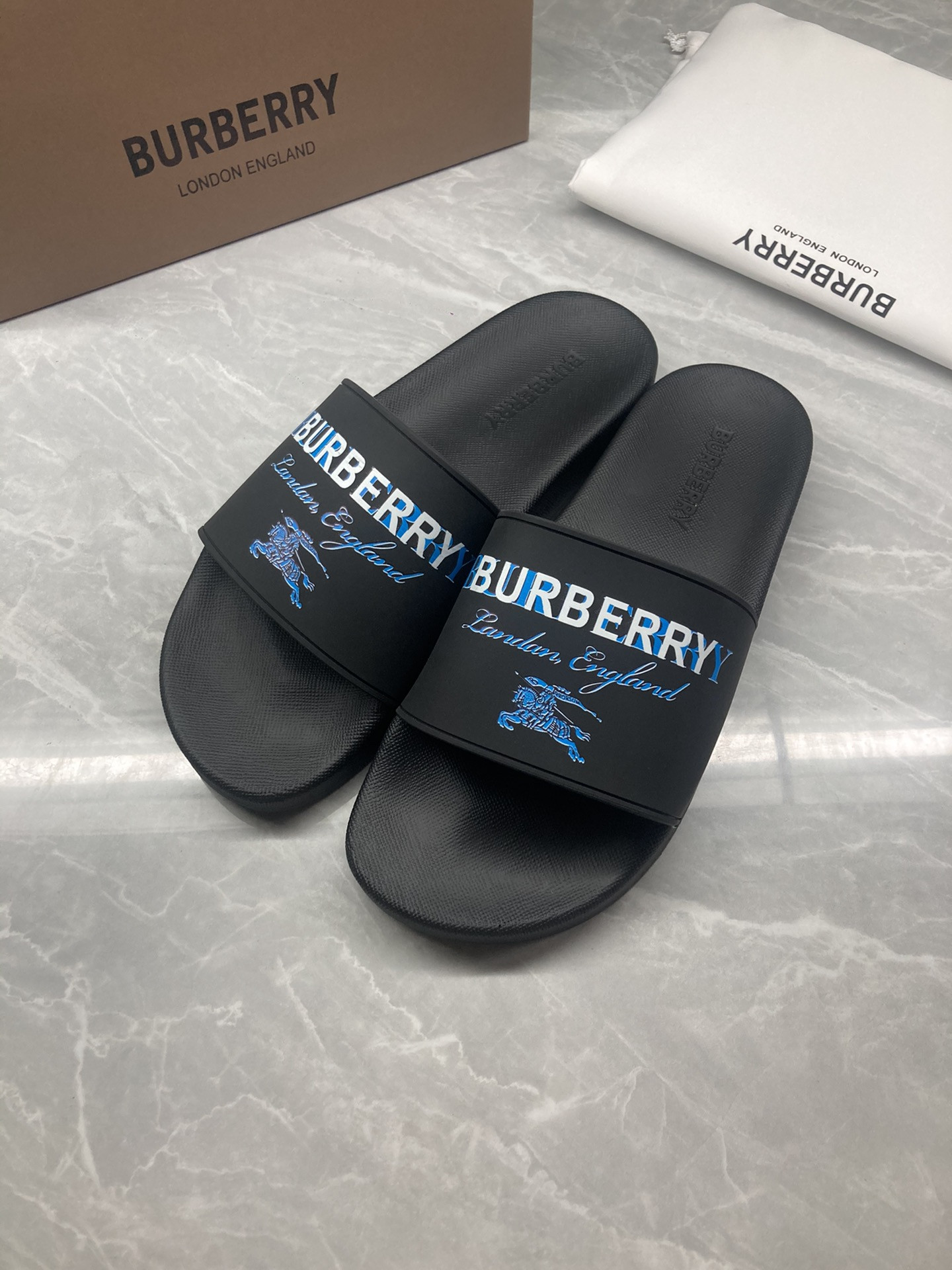 Bv*b*rry Slides