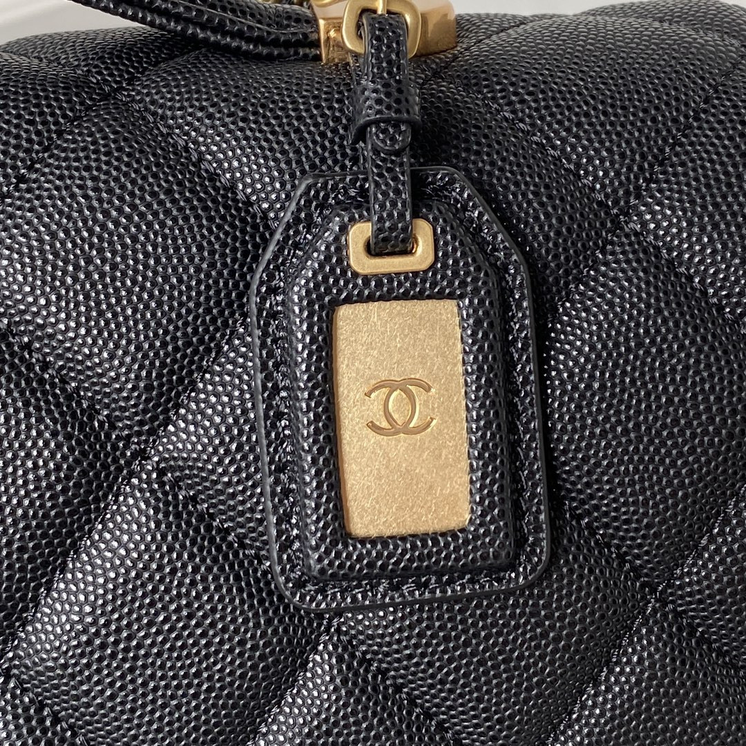 Ch**el 22K 31.5x31x9cm