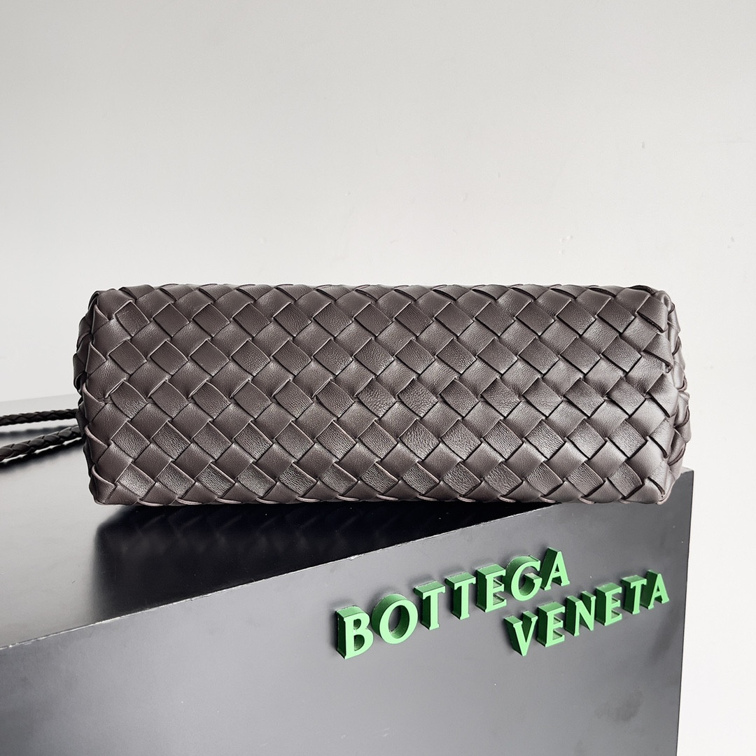 B0tt*ga Ven*ta East-West Andiamo 29x10x18CM