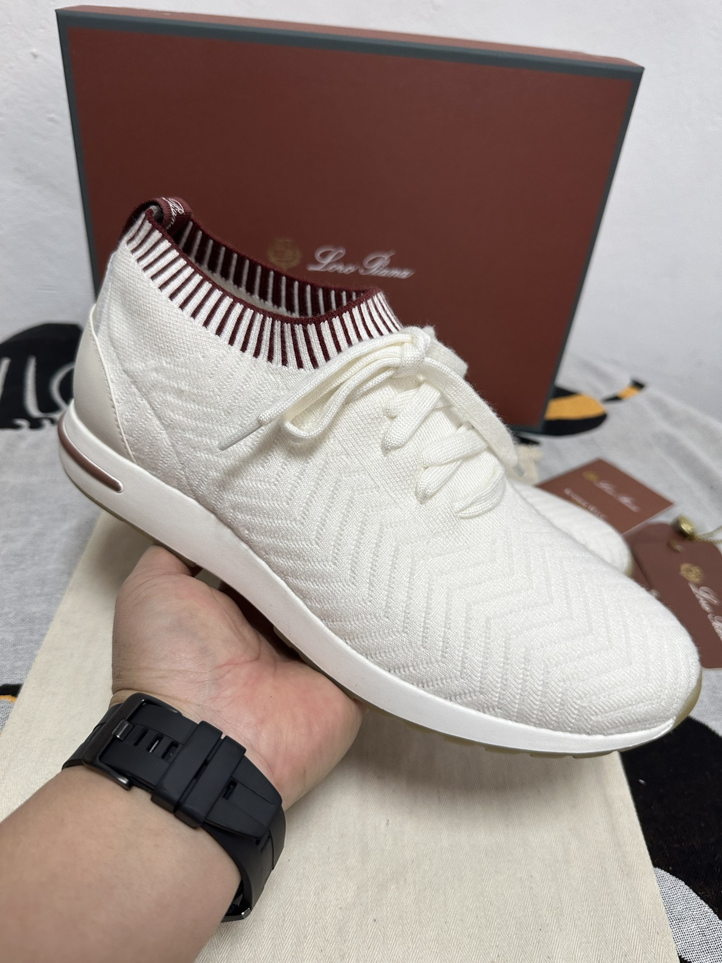 UA L0r0 P1ana 360 LP Flexy Walk Sneaker