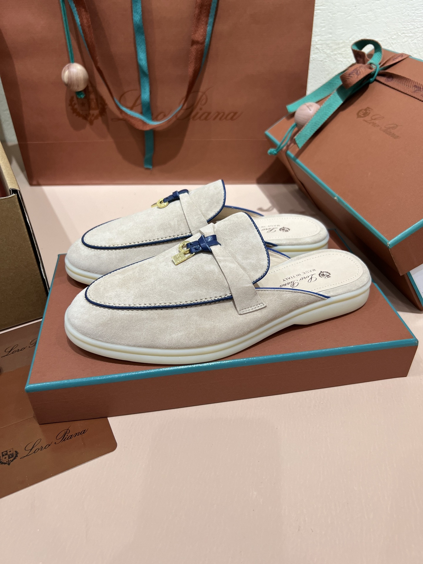 UA L0r0 P1ana Babouche Charms Walk Loafers