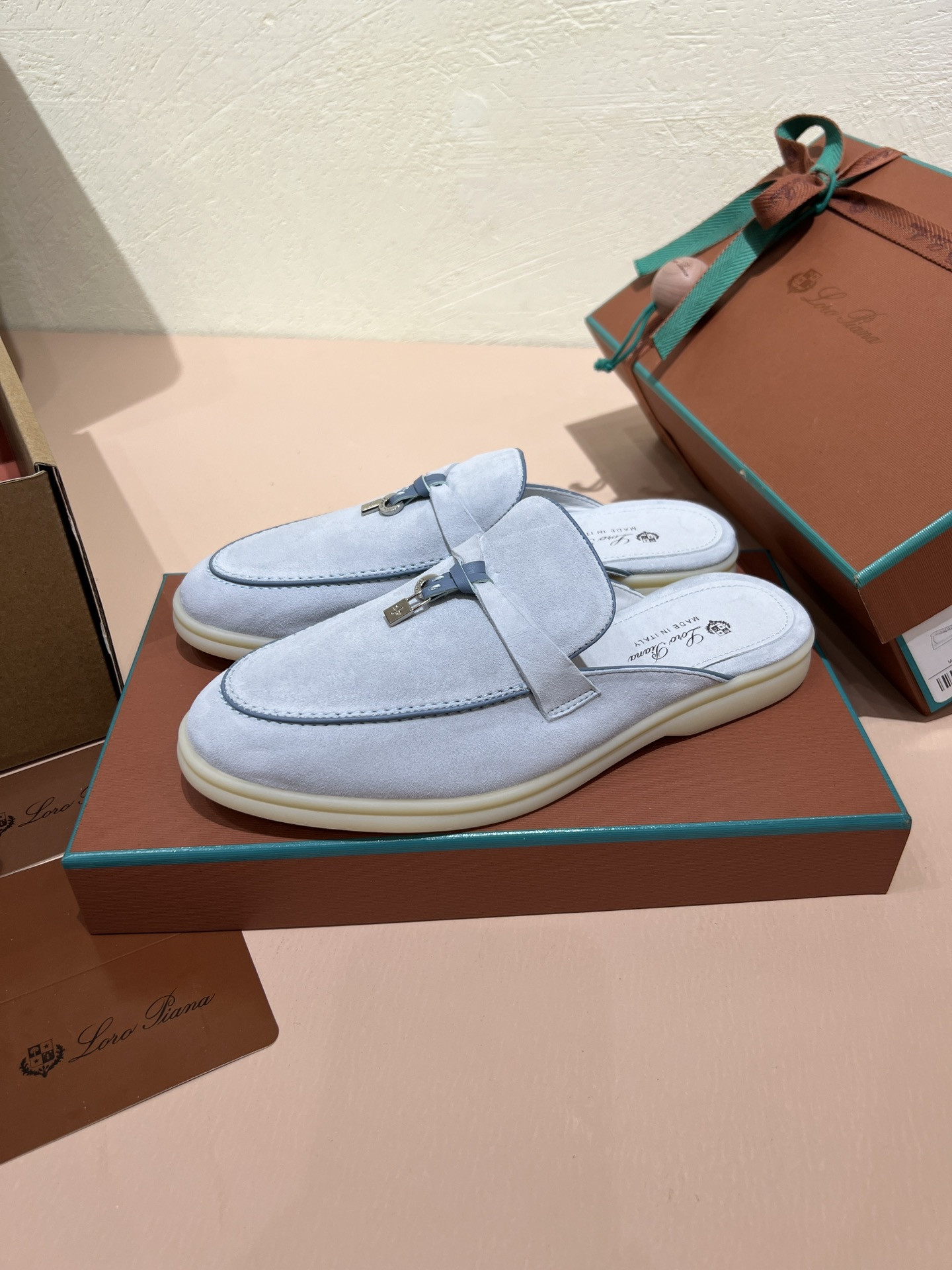 UA L0r0 P1ana Babouche Charms Walk Loafers