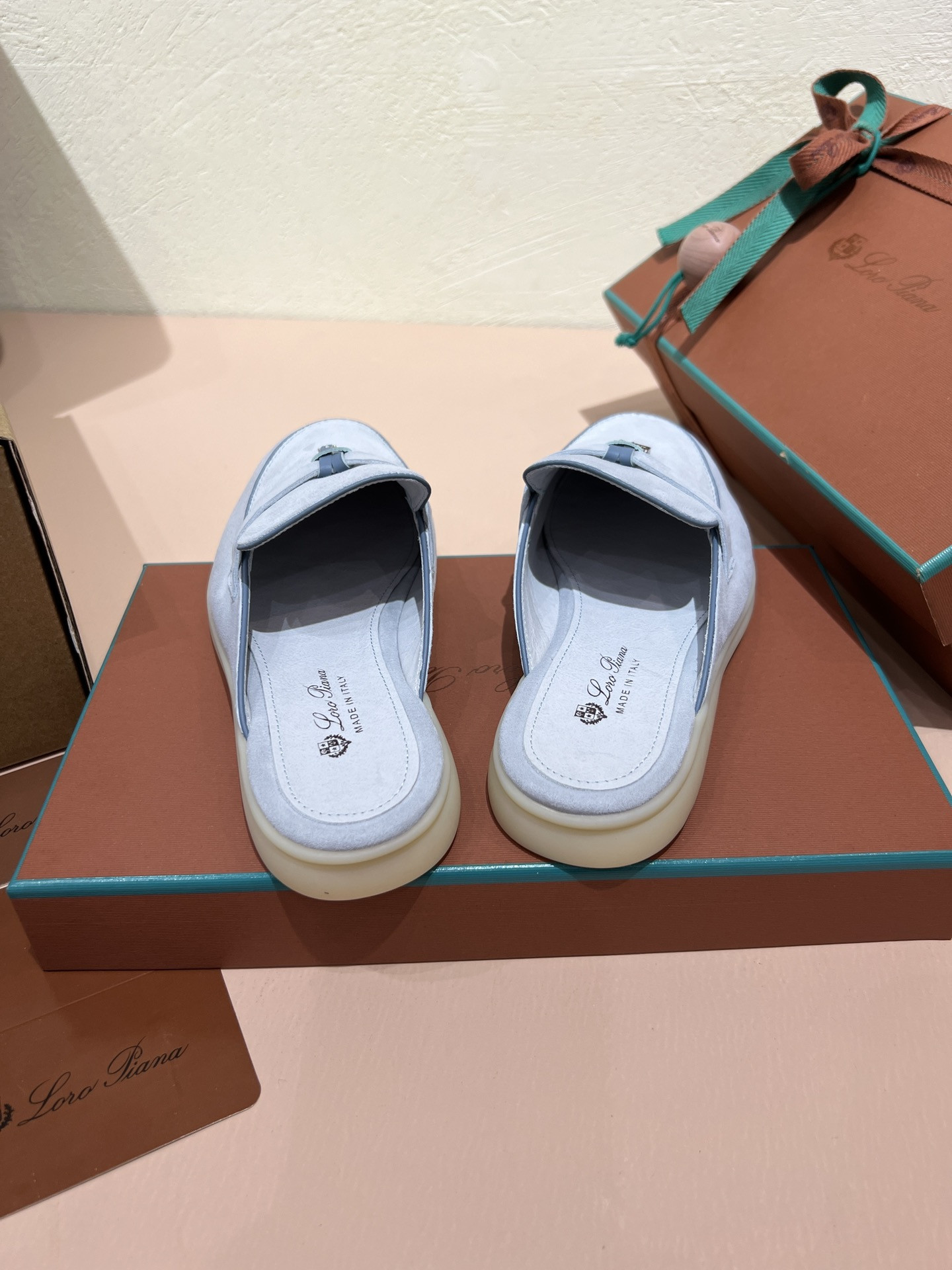UA L0r0 P1ana Babouche Charms Walk Loafers