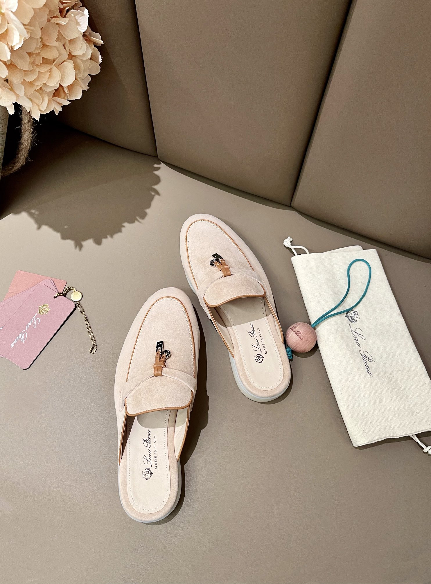 UA L0r0 P1ana Babouche Charms Walk Loafers
