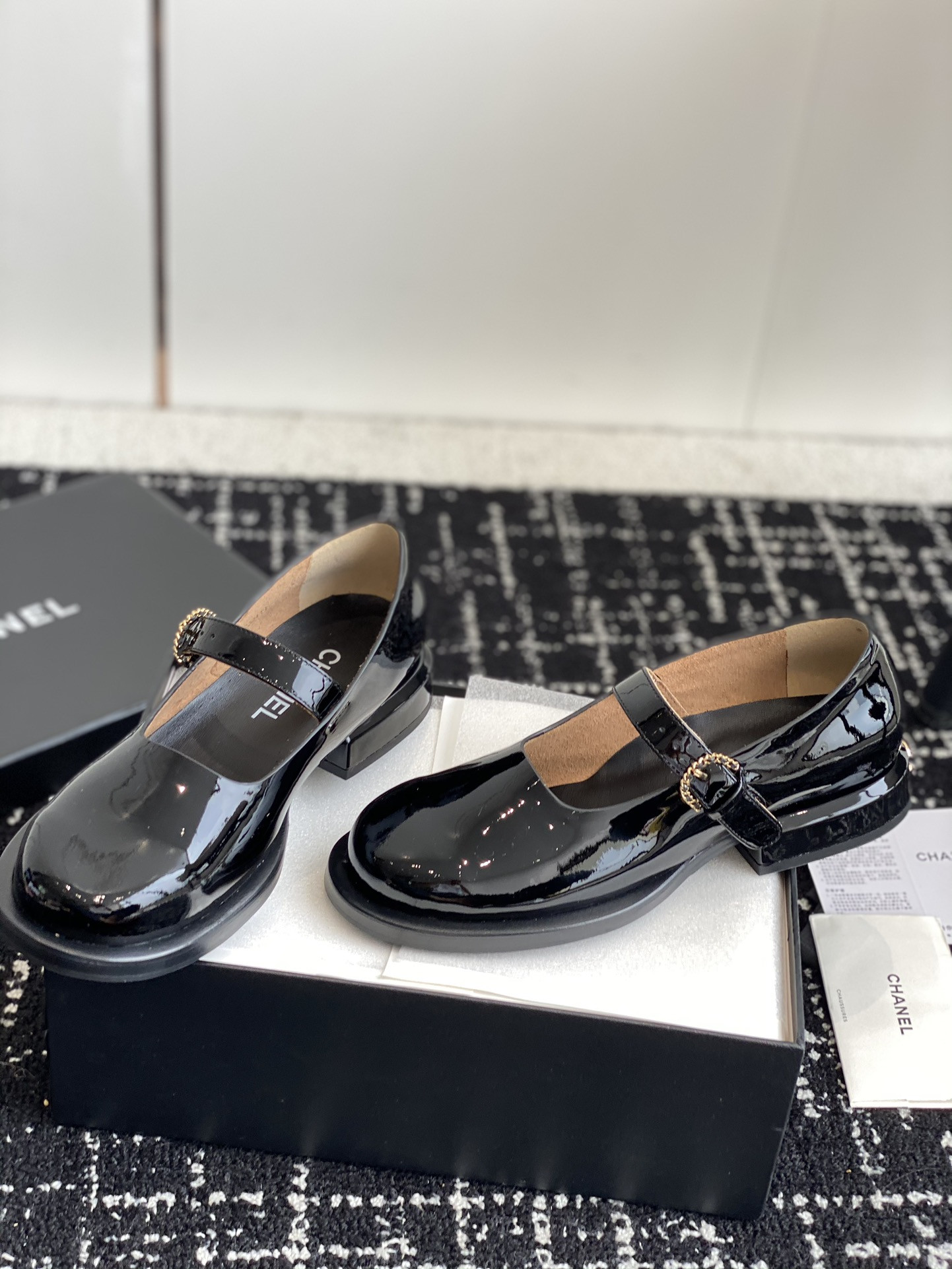 UA Ch**el MARY JANES