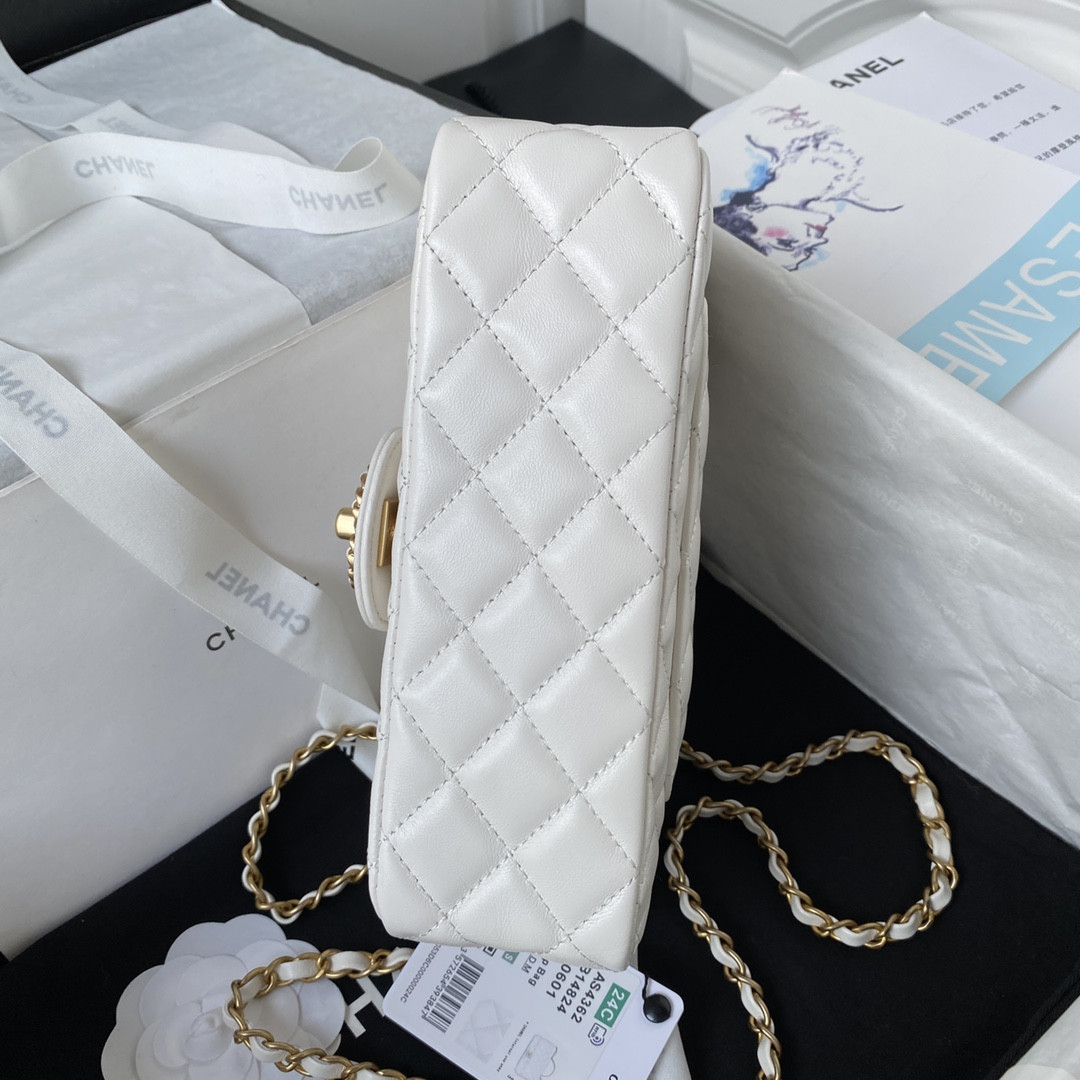Ch**el MINI CLASSIC HANDBAG WITH TOP HANDLE 12 × 20 × 6 CM