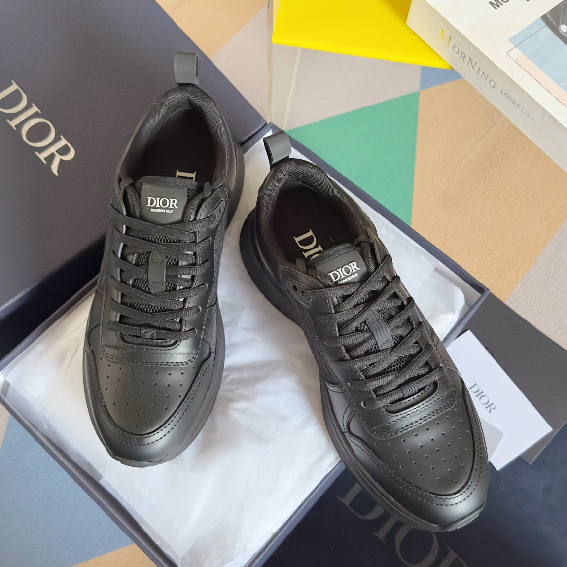 UA D10r B25 Runner Sneaker