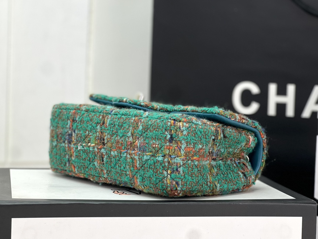 Ch**el Classic Flap Bag 20cm