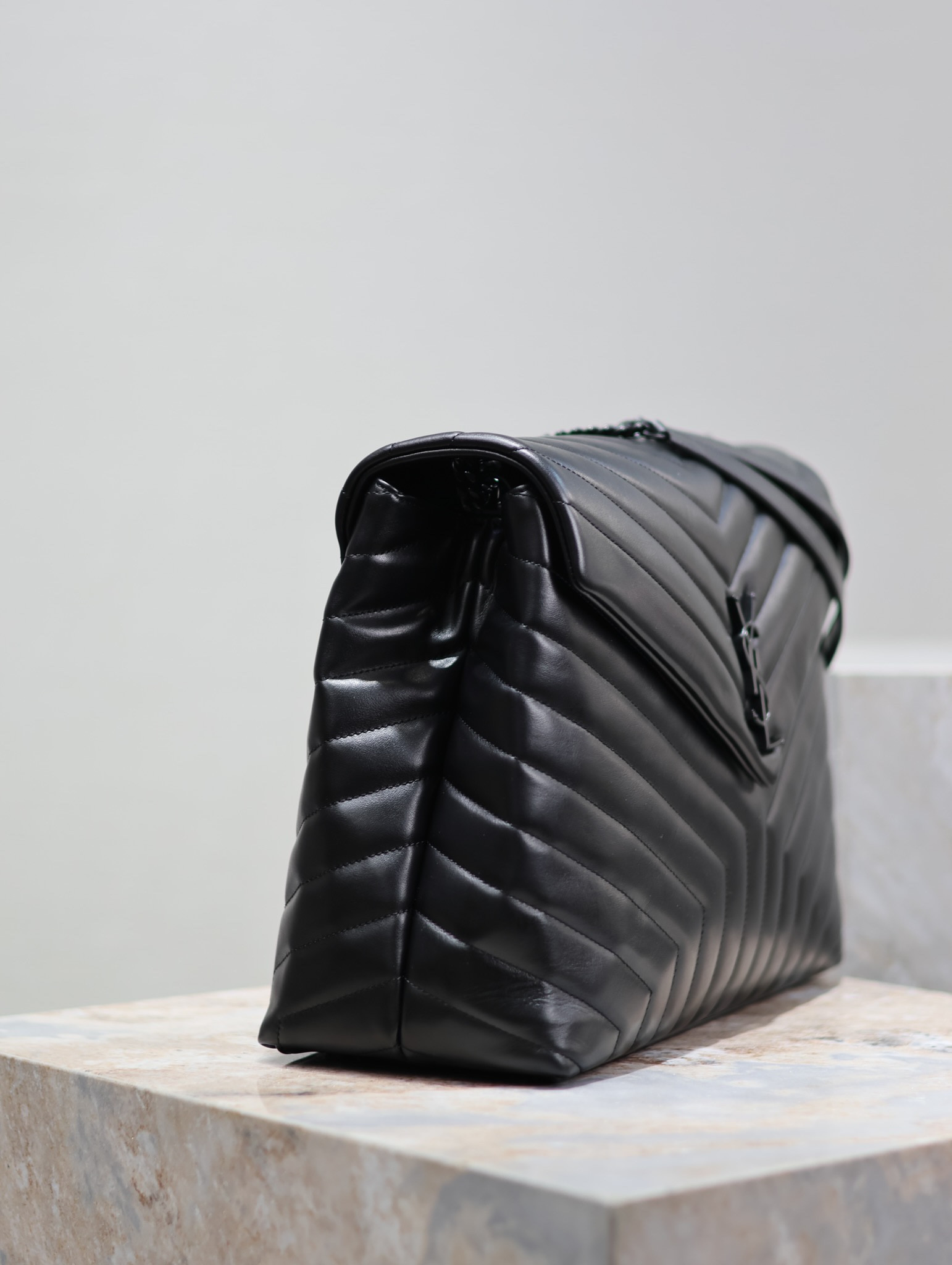 Y51 LouLou 36×27×14cm