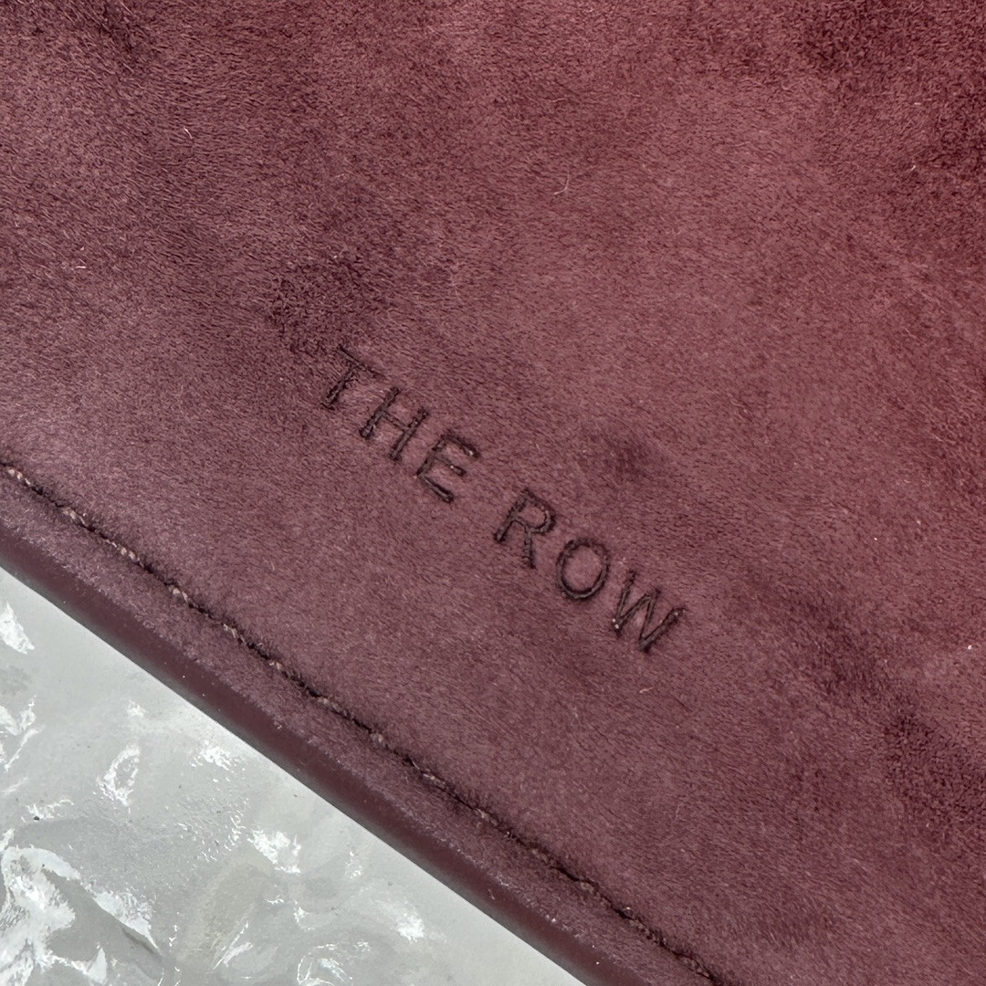 The R0w MARGAUX 15 38.5x16x30cm