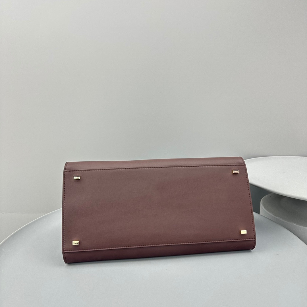 The R0w Margaux belt 15 38.5x16x30cm