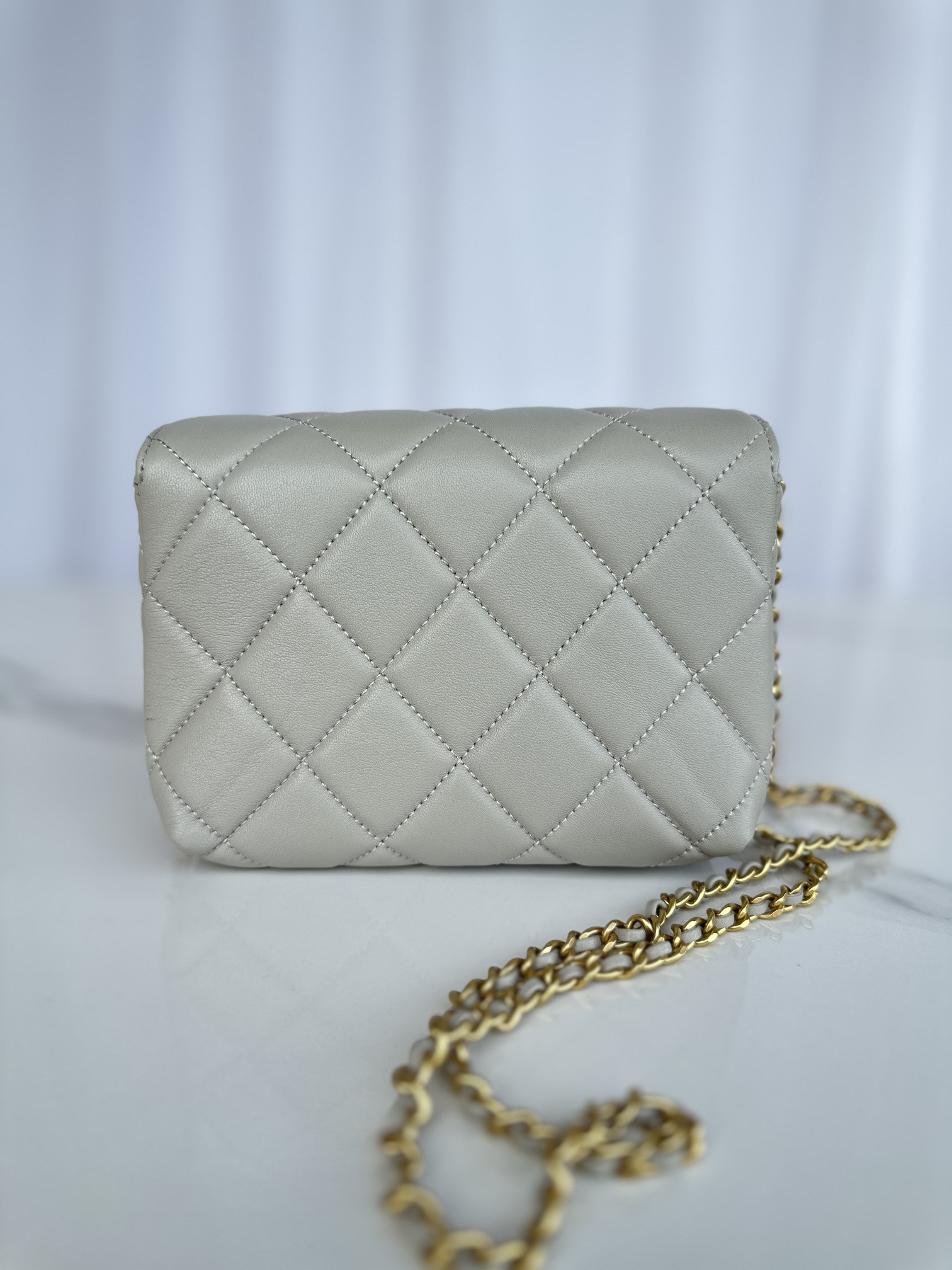 Ch**el Mini Flap Bag 19x12.5x8cm